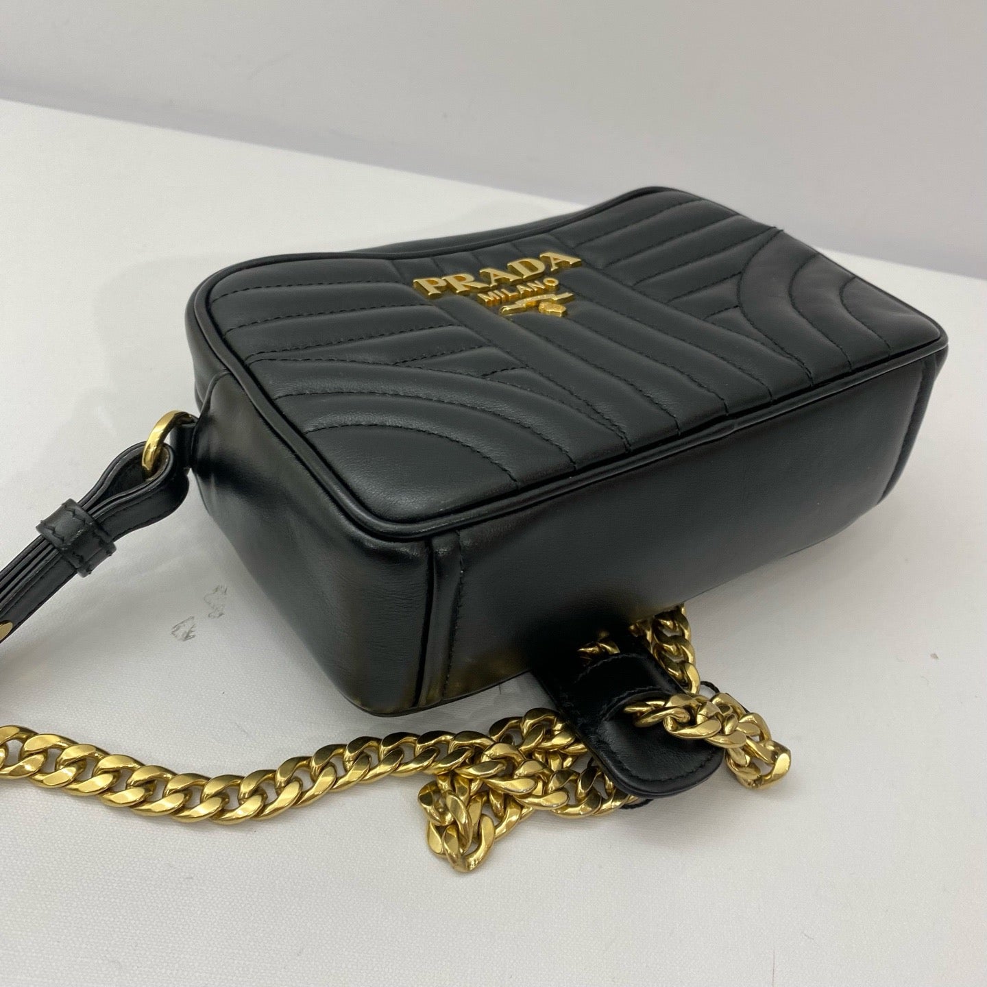 Prada - Quilted Leather Camera Bag - Leather - Black - (Small)