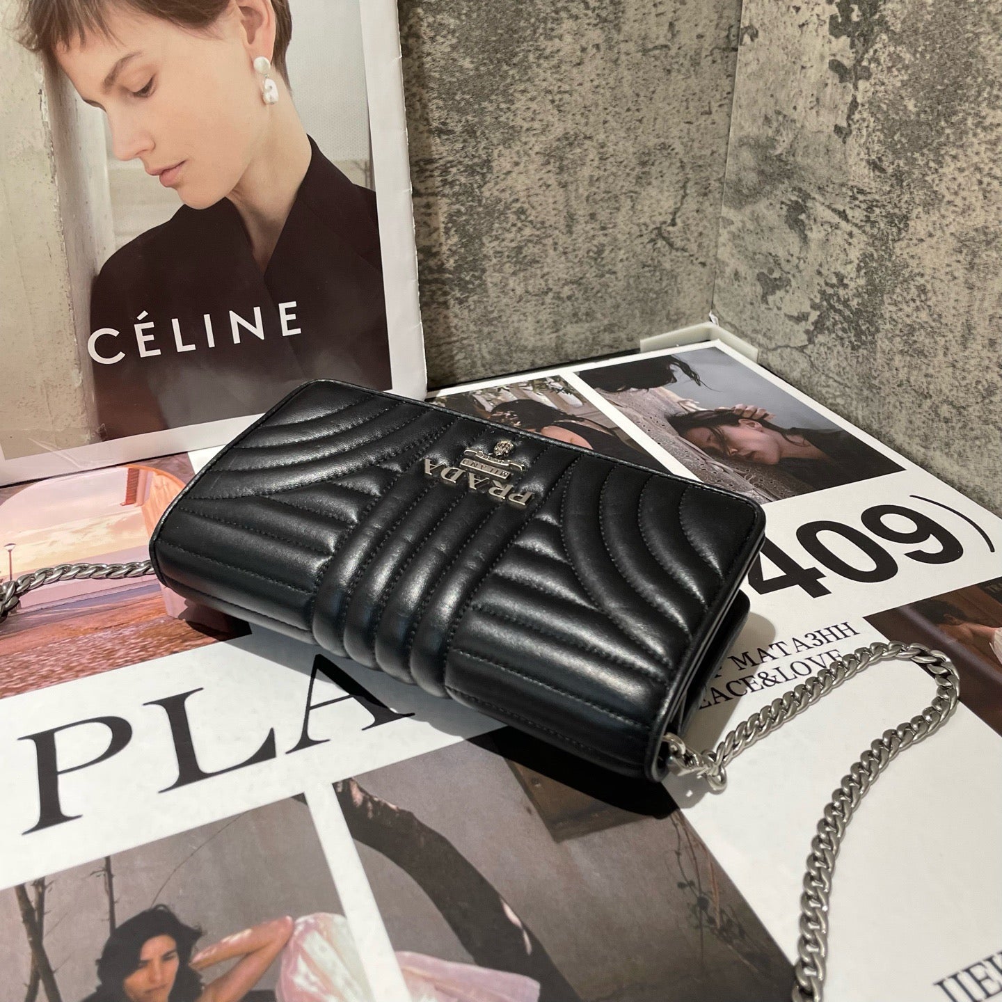 Prada - Quilted Leather Wallet on Chain (WOC) - Leather - Black - (mini)