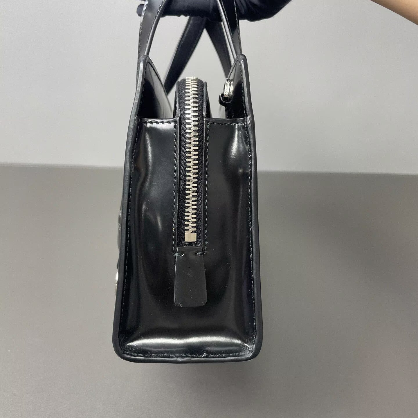 Prada - Re-Edition 1995 - Patent leather - Black - (mini)