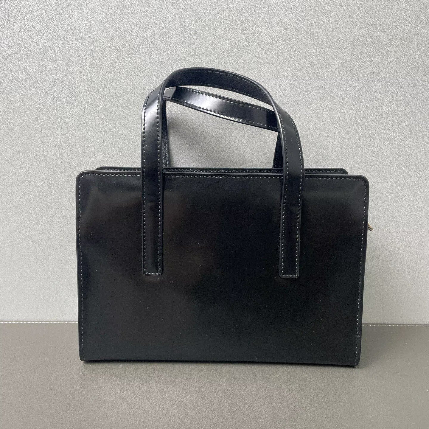 Prada - Re-Edition 1995 - Patent leather - Black - (mini)