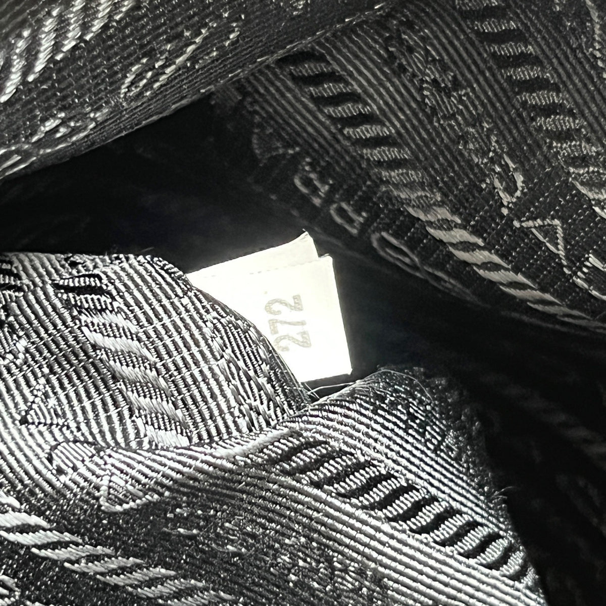 Prada - Re-Edition 1995 Tote - Synthetic - Black - (Small)