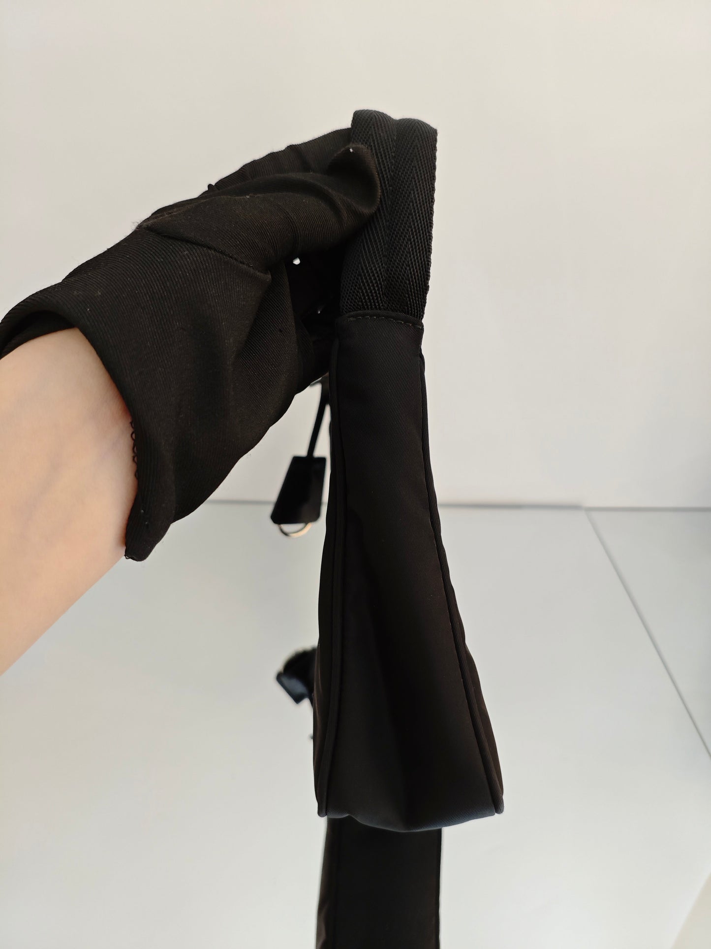 Prada - Re-Edition 2000 Hobo - Recycled nylon - Black - (mini)