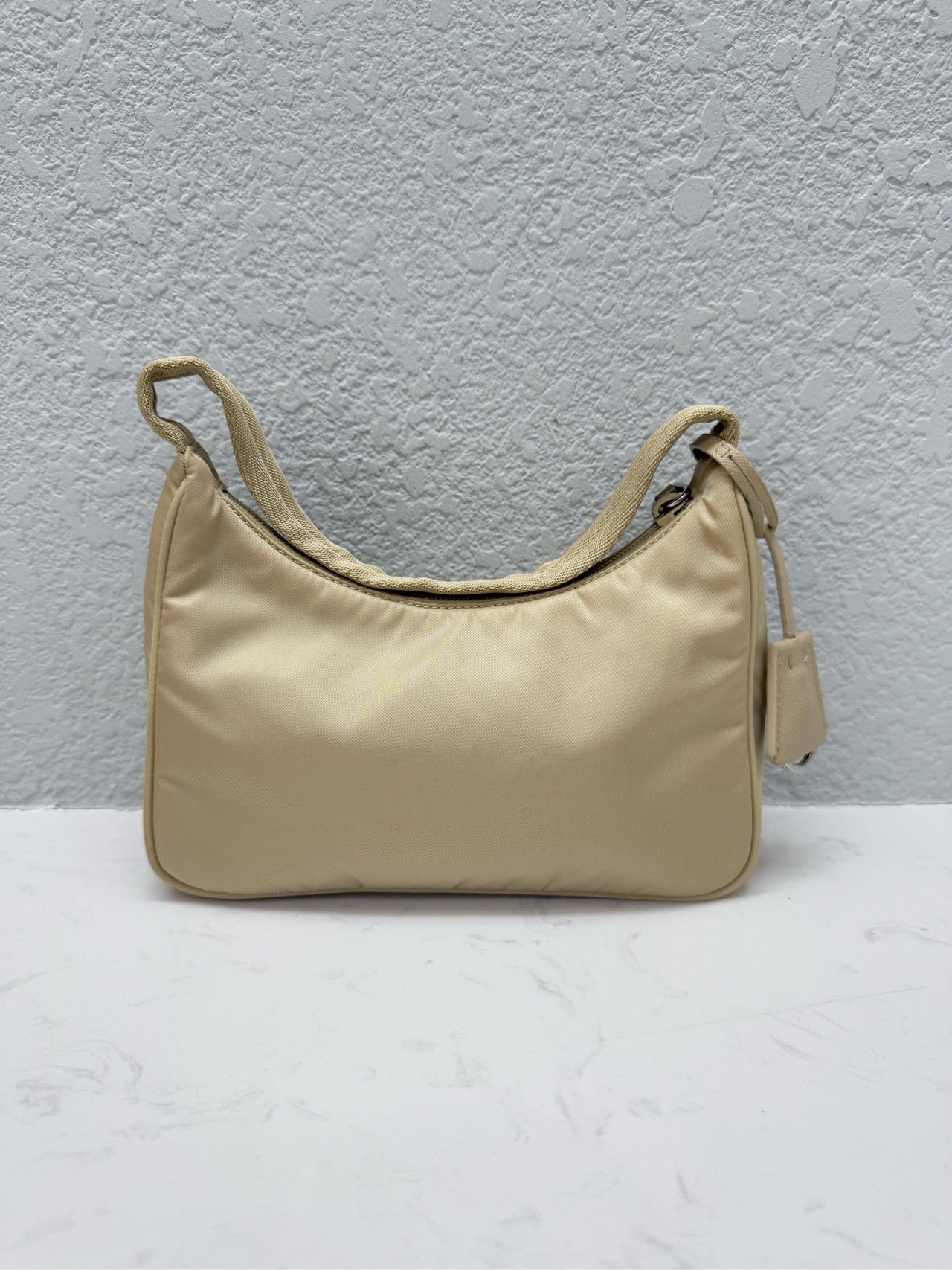 Prada - Re-Edition 2000 Mini Hobo Bag - Re-Nylon - Pink - (mini)