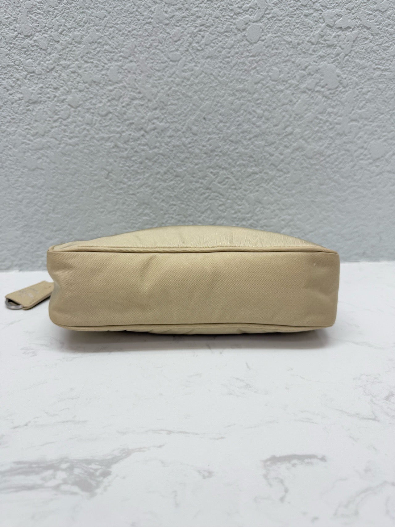 Prada - Re-Edition 2000 Mini Hobo Bag - Re-Nylon - Pink - (mini)
