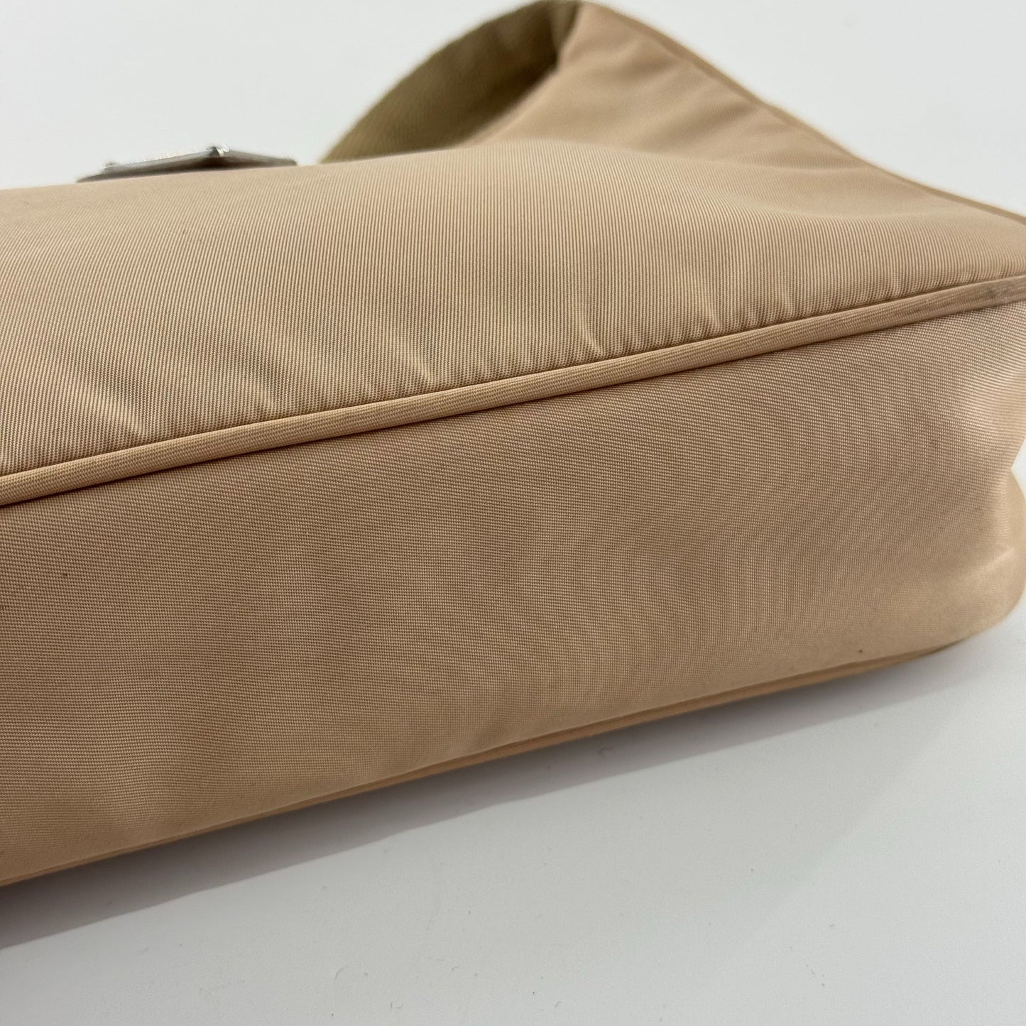 Prada - Re-Edition 2000 - Synthetic - Beige - (mini)