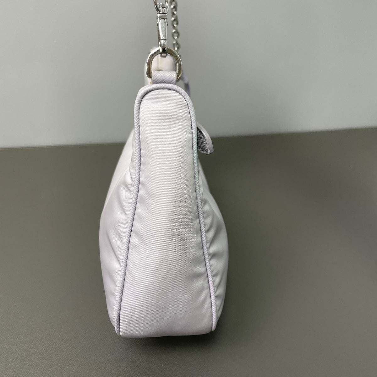 Prada - Re-Edition 2005 - Cloth - Purple