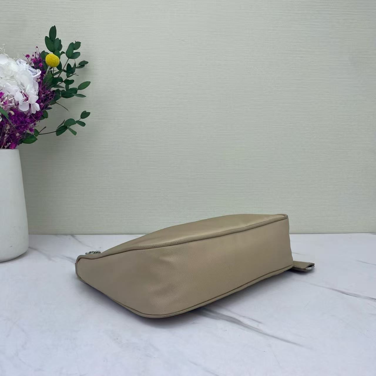 Prada - Re-Edition 2005 Hobo 3-in-1 - Re-Nylon - Beige with Silver-Tone Hardware - (mini)