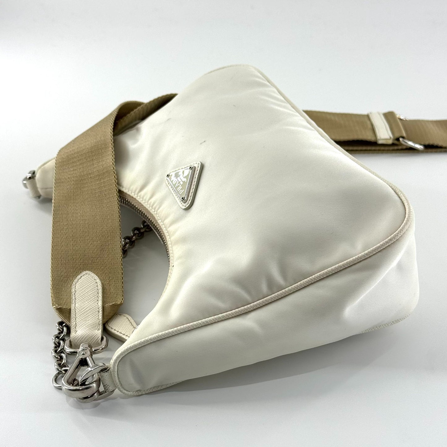 Prada - Re-Edition 2005 Hobo Bag - Re-Nylon - White - (mini)