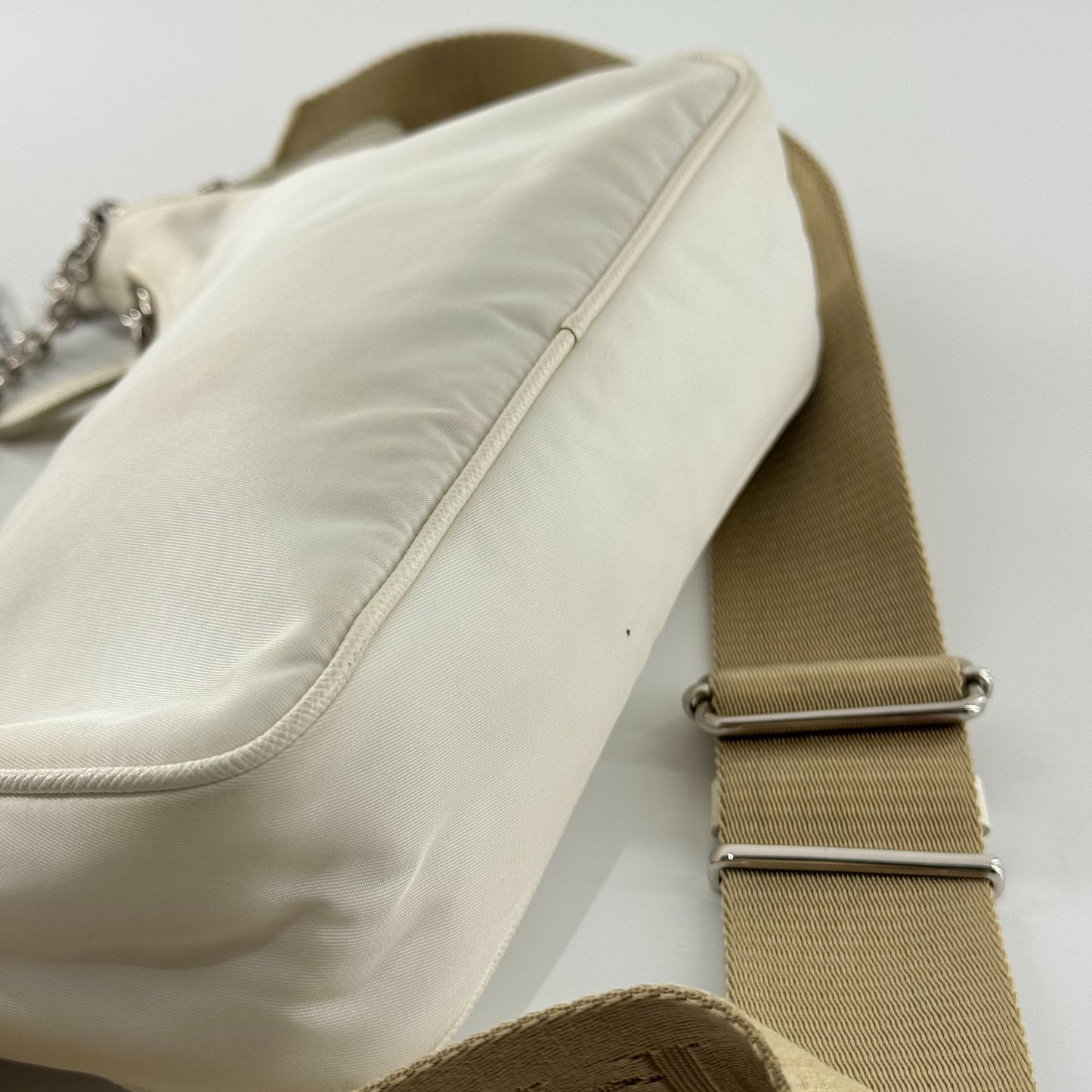 Prada - Re-Edition 2005 Hobo Bag - Re-Nylon - White - (mini)