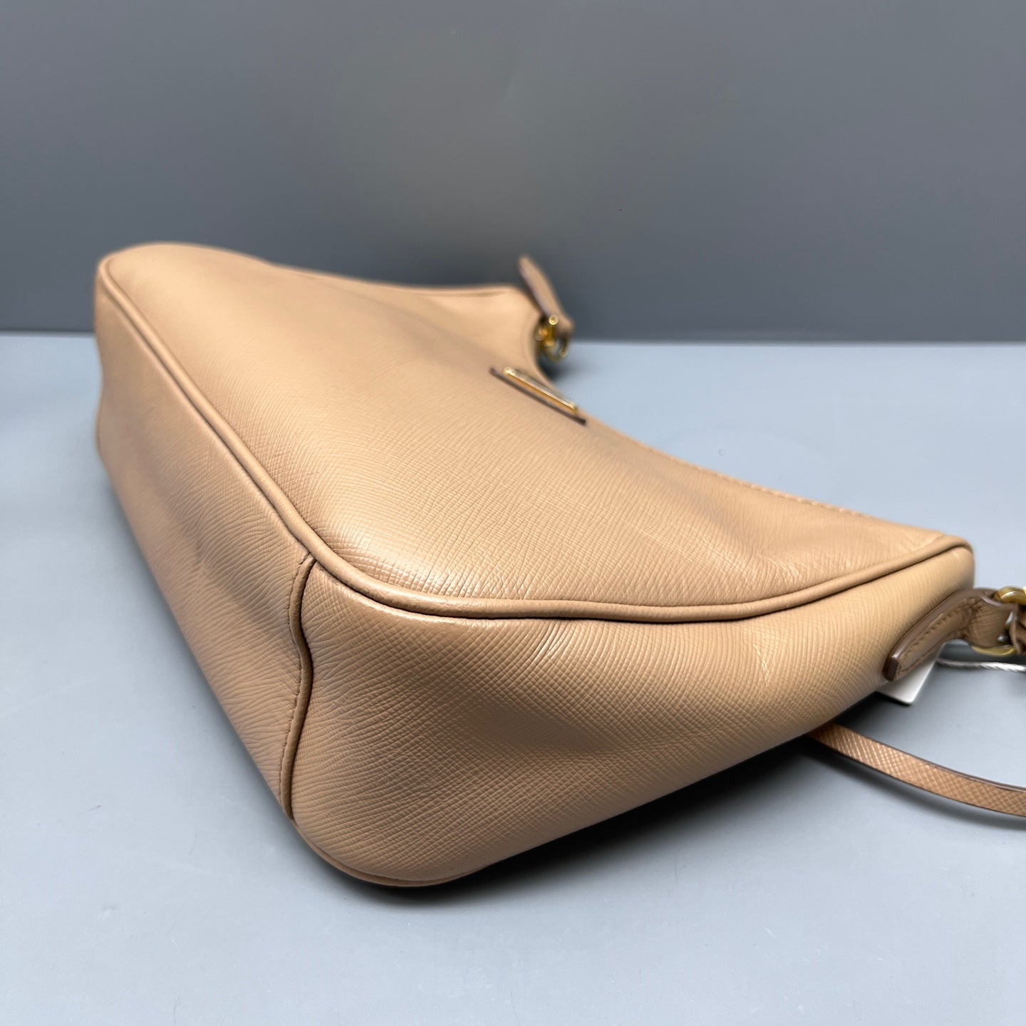 Prada - Re-Edition 2005 - Leather - Beige - (mini)