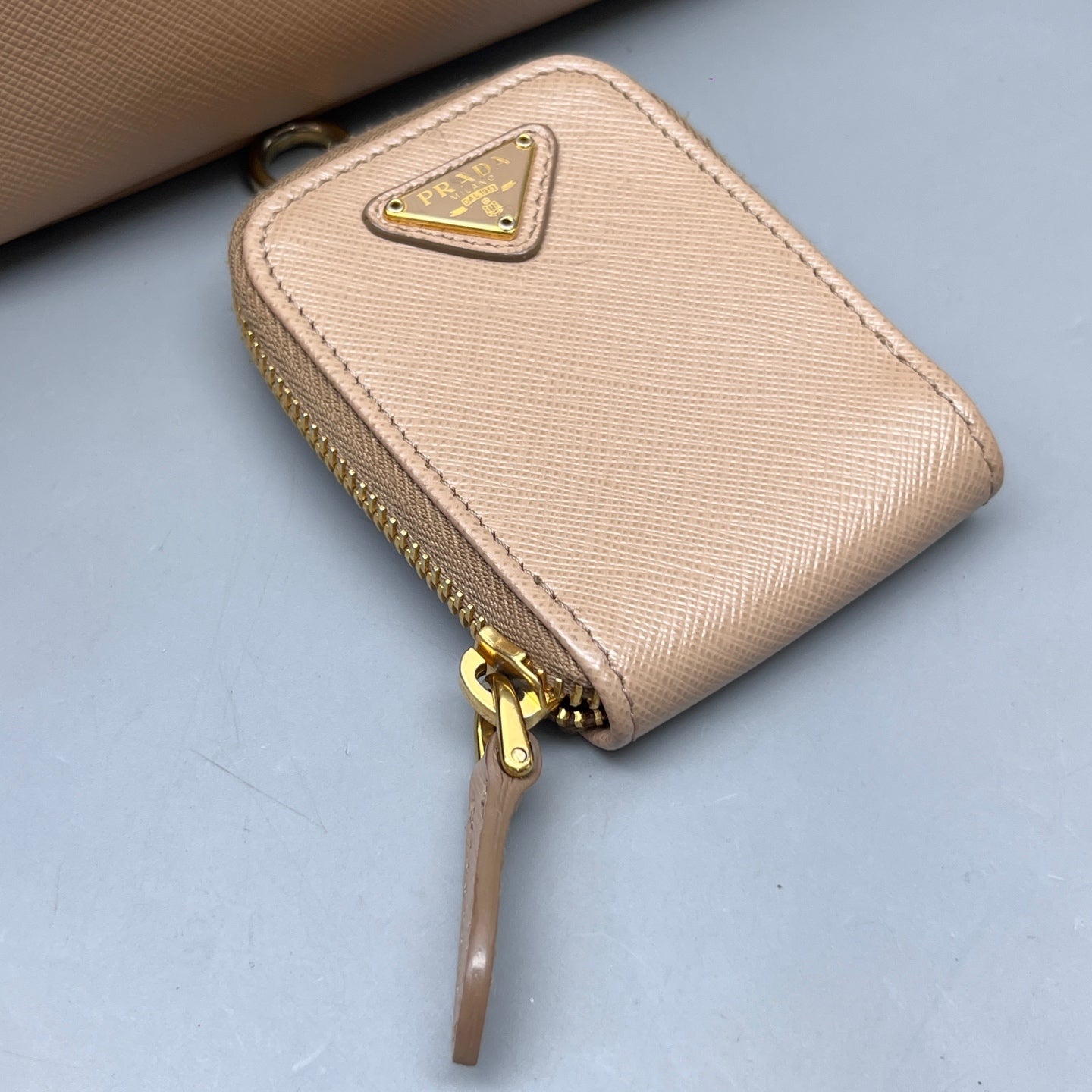 Prada - Re-Edition 2005 - Leather - Beige - (mini)