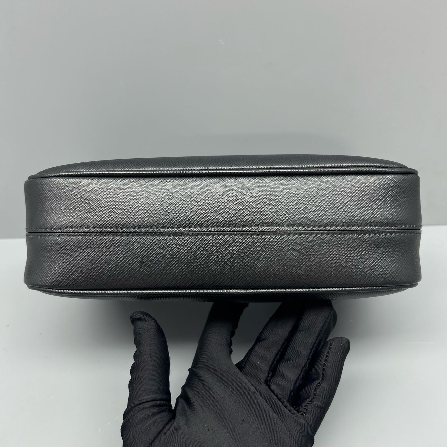 Prada - Re-Edition 2005 - Leather - Black - (mini)