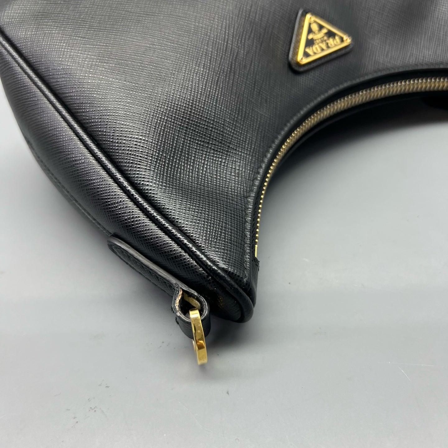 Prada - Re-Edition 2005 - Leather - Black - (mini)