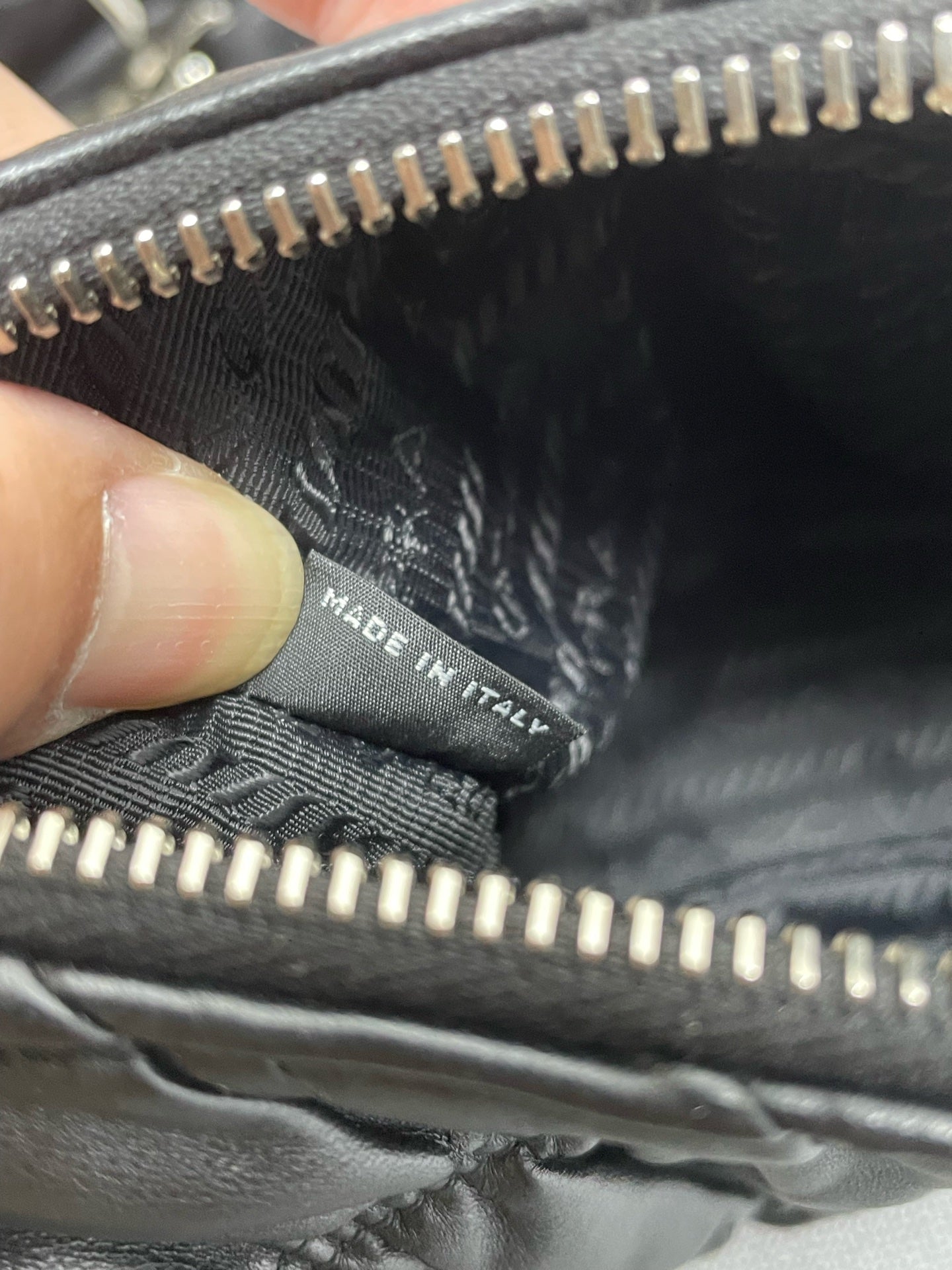 Prada - Re-Edition 2005 - Leather - Black - (mini)