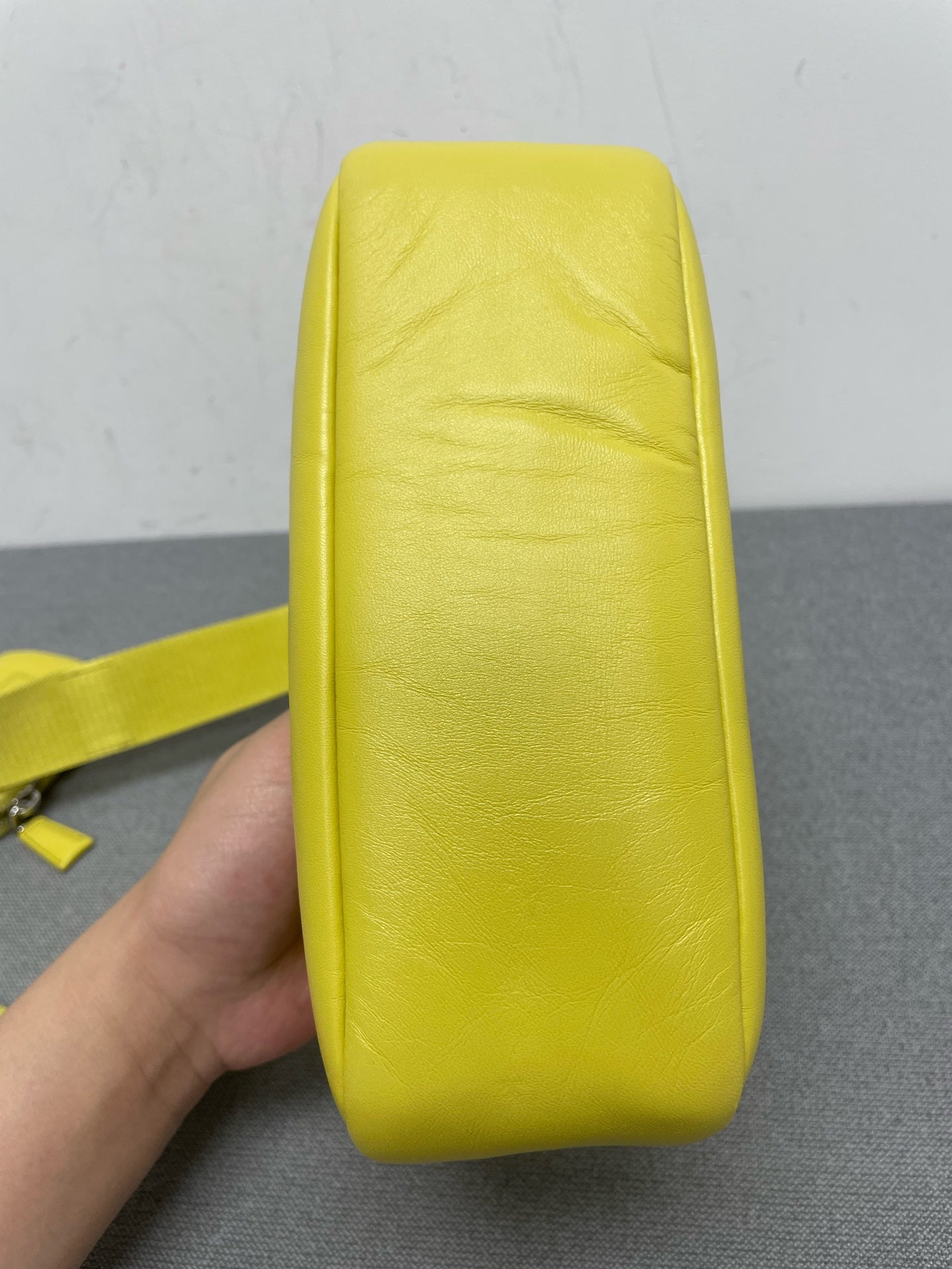 Prada - Re-Edition 2005 - Leather - Yellow - (mini)
