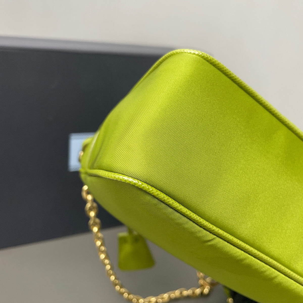 Prada - Re-Edition 2005 - Polyester - Green