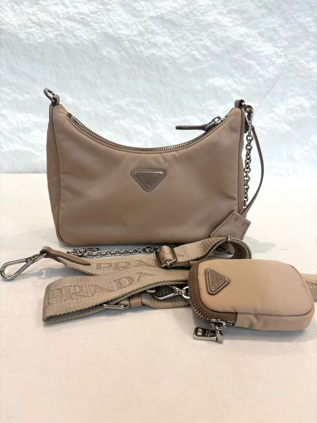 Prada - Re-Edition 2005 Shoulder Bag - Re-Nylon and Saffiano leather trim - Beige - (Mini)