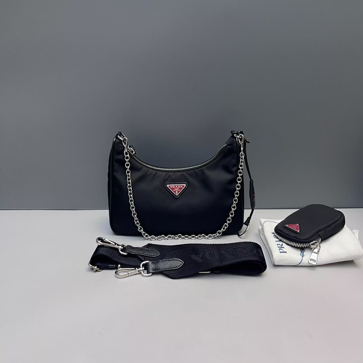 Prada - Re-Edition 2005 Shoulder Bag - Re-Nylon - Black - (Mini)