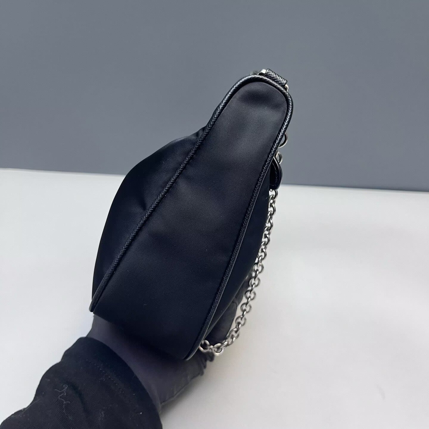 Prada - Re-Edition 2005 Shoulder Bag - Re-Nylon - Black - (Mini)