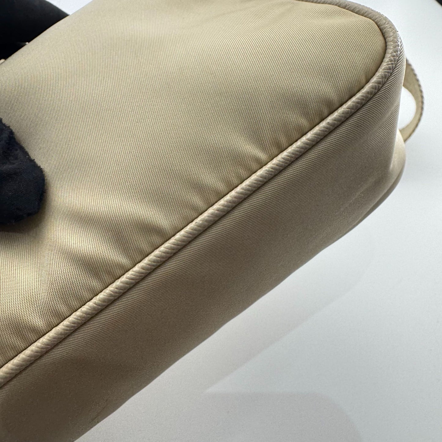 Prada - Re-Edition 2005 Shoulder Bag - Synthetic - Beige - (mini)