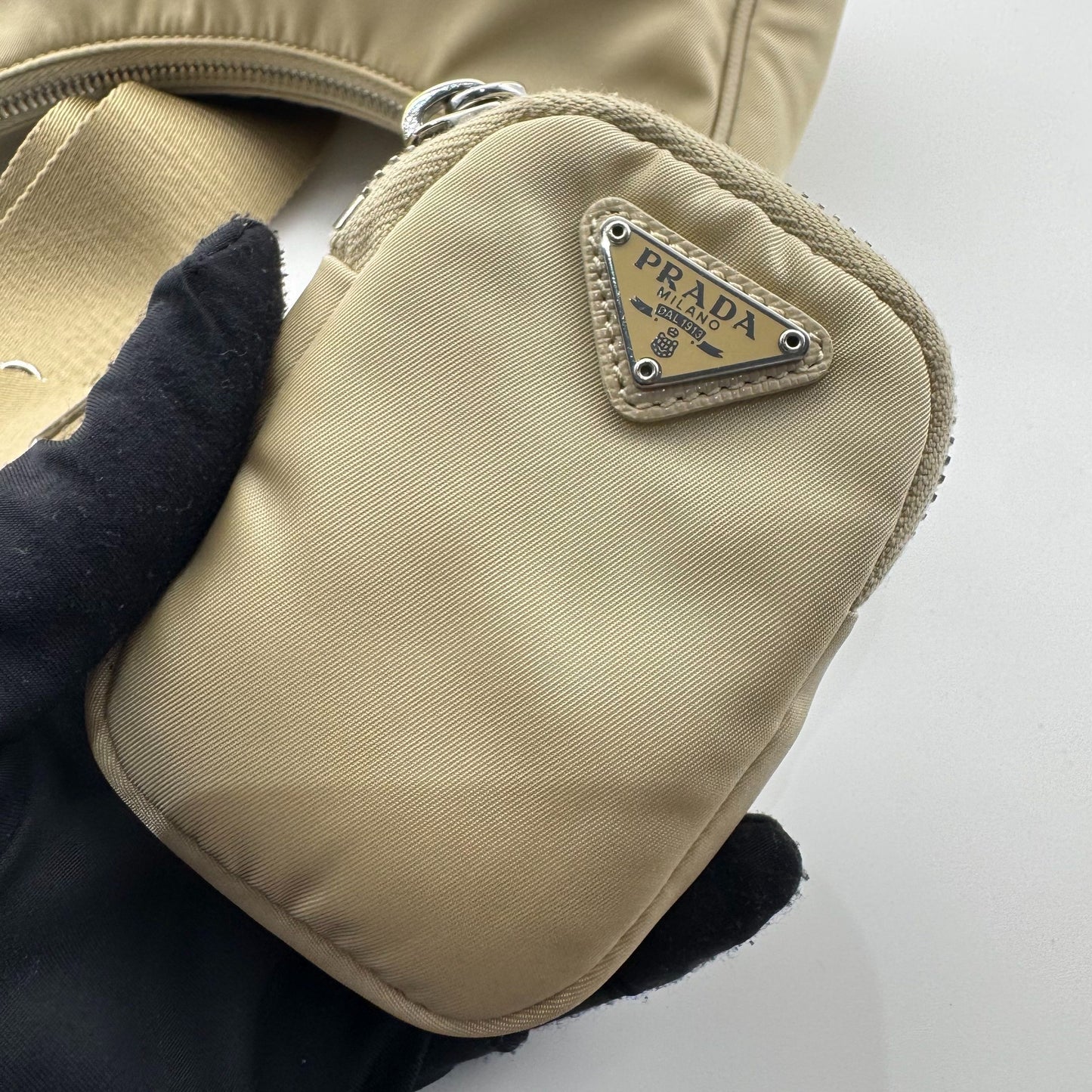 Prada - Re-Edition 2005 Shoulder Bag - Synthetic - Beige - (mini)