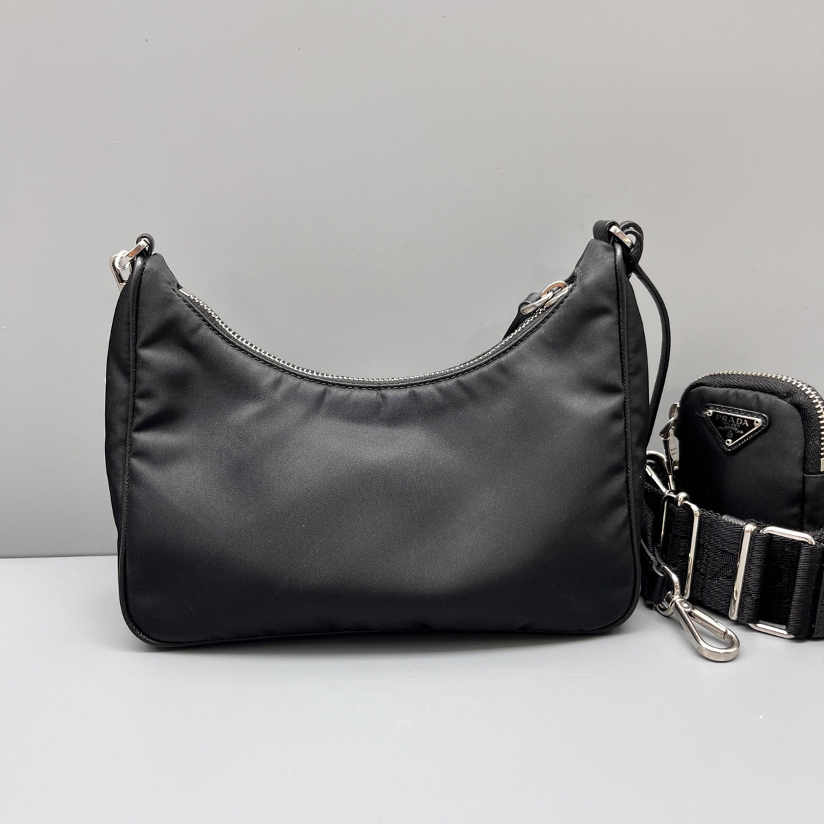 Prada - Re-Edition 2005 Shoulder Bag - Synthetic - Black - (mini)
