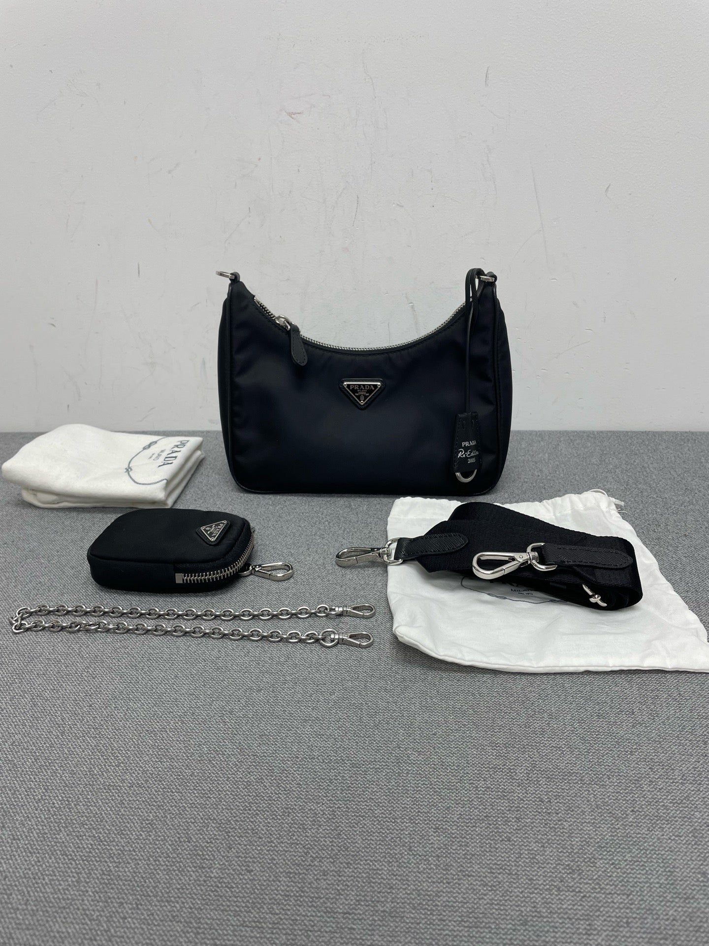 Prada - Re-Edition 2005 - Synthetic - Black - (mini)