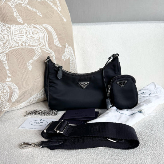 Prada - Re-Edition - Nylon - Black - (Small)