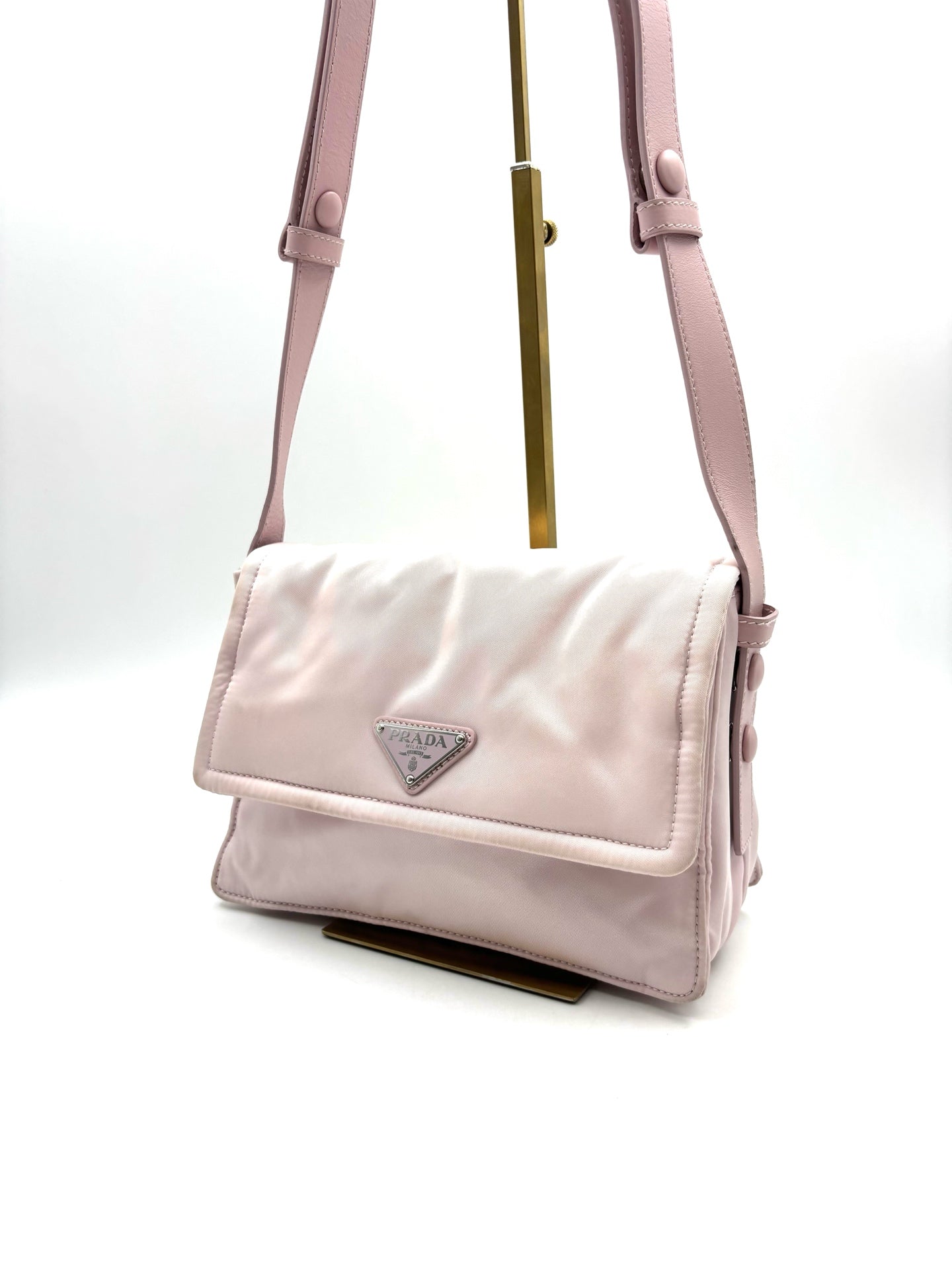 Prada - Re-Nylon Messenger Bag - Polyamide - Pink