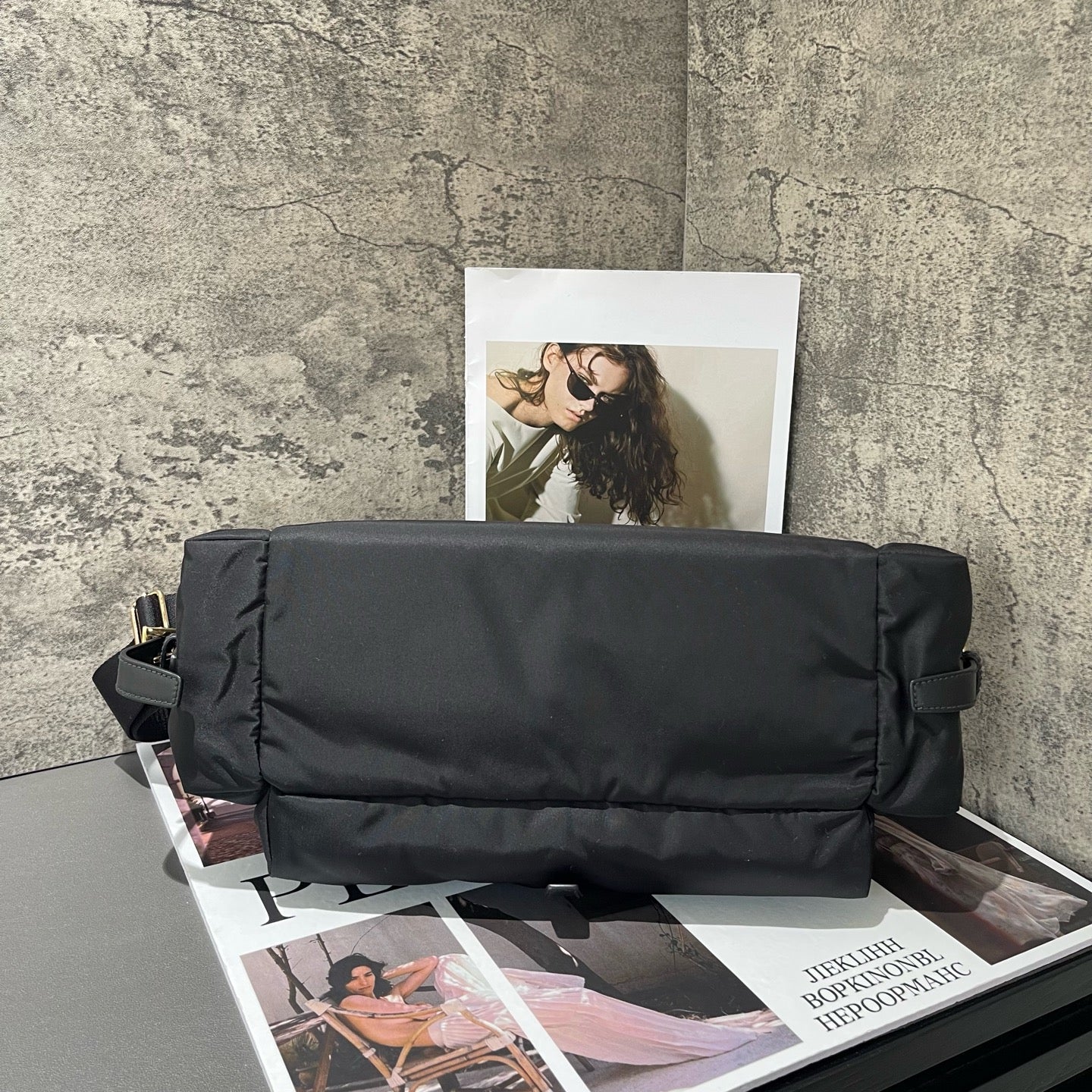 Prada - Re-Nylon Messenger Shoulder Bag - Recycled Nylon - Black - (Large)