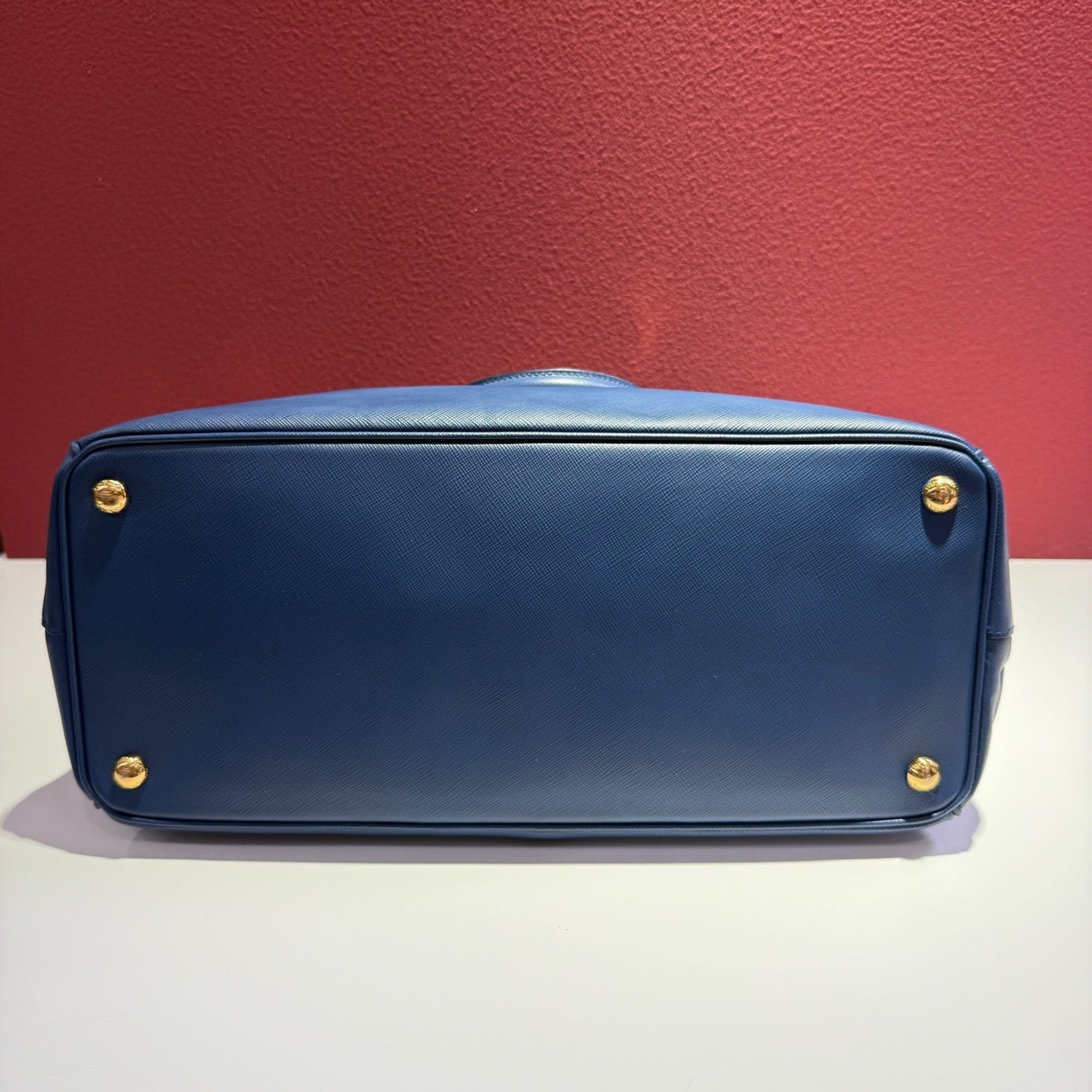 Prada - Saffiano - Leather - Blue - (large)
