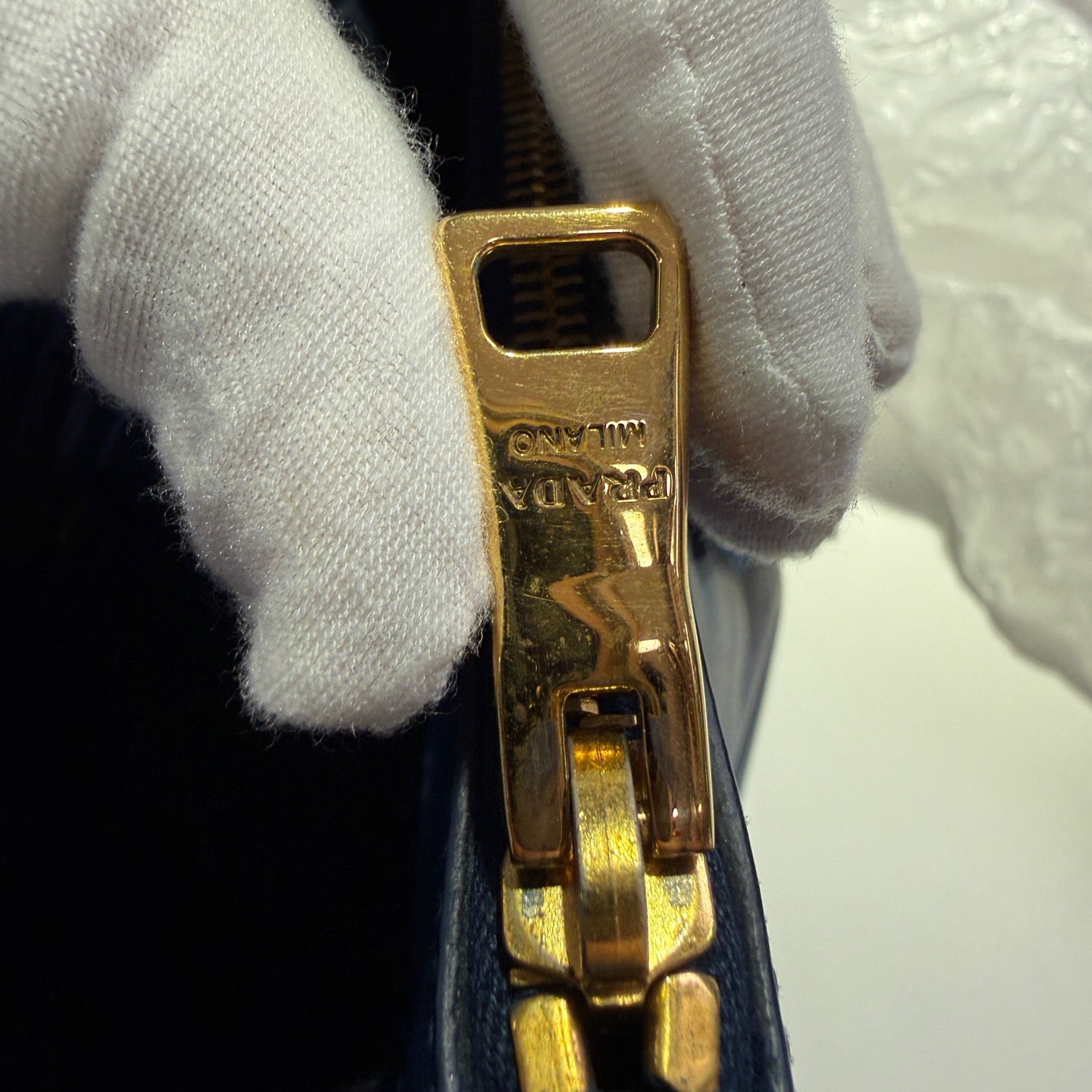 Prada - Saffiano - Leather - Blue - (large)