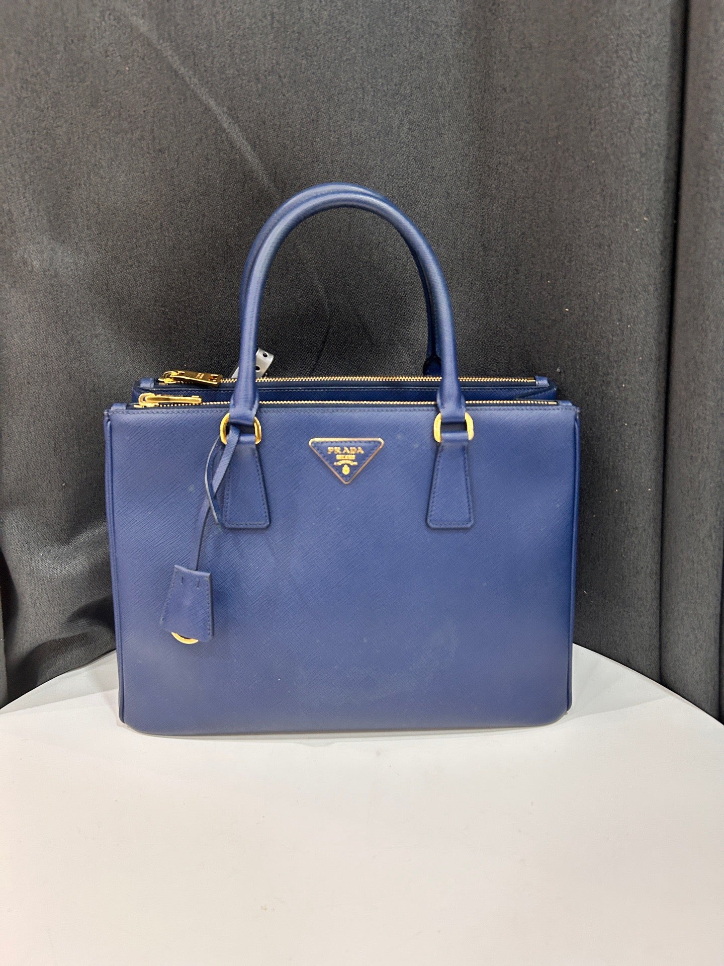 Prada - Saffiano - Leather - Blue - (medium)