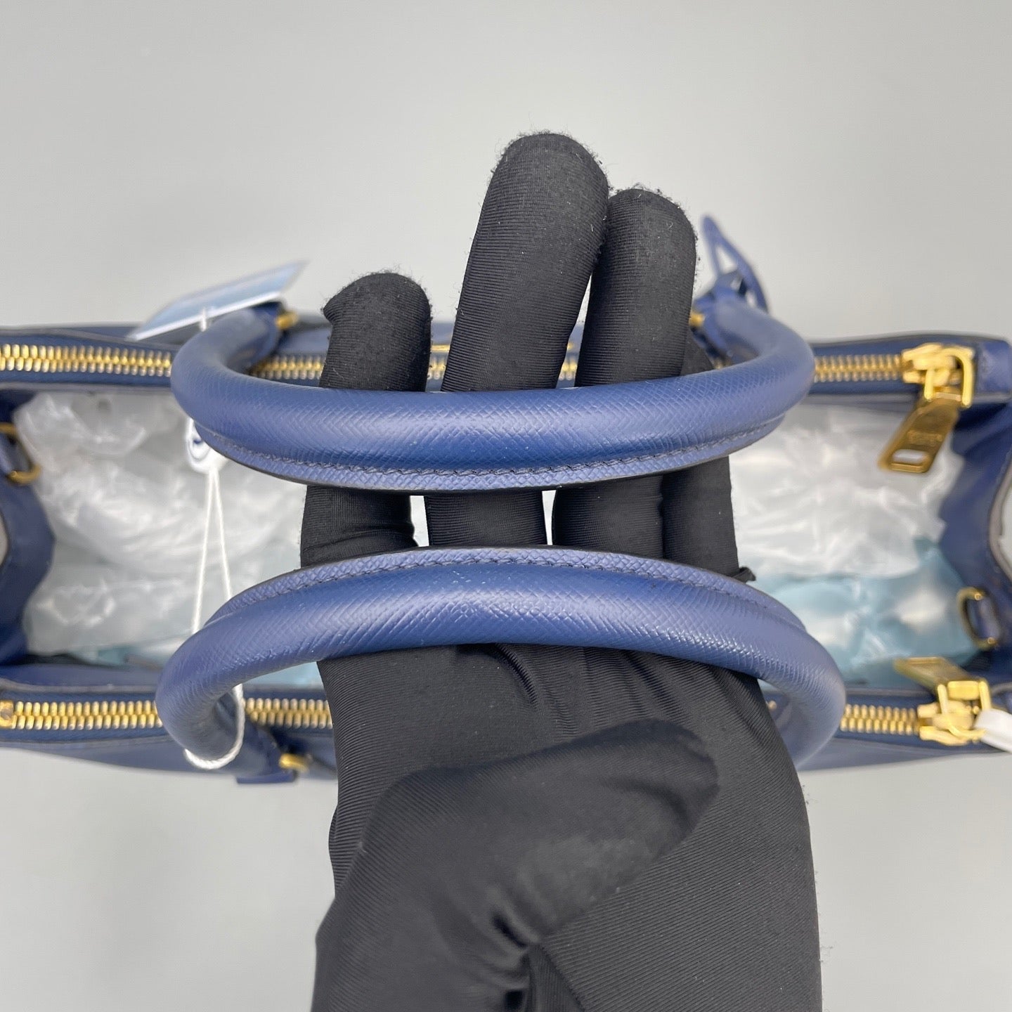 Prada - Saffiano - Leather - Blue - (medium)