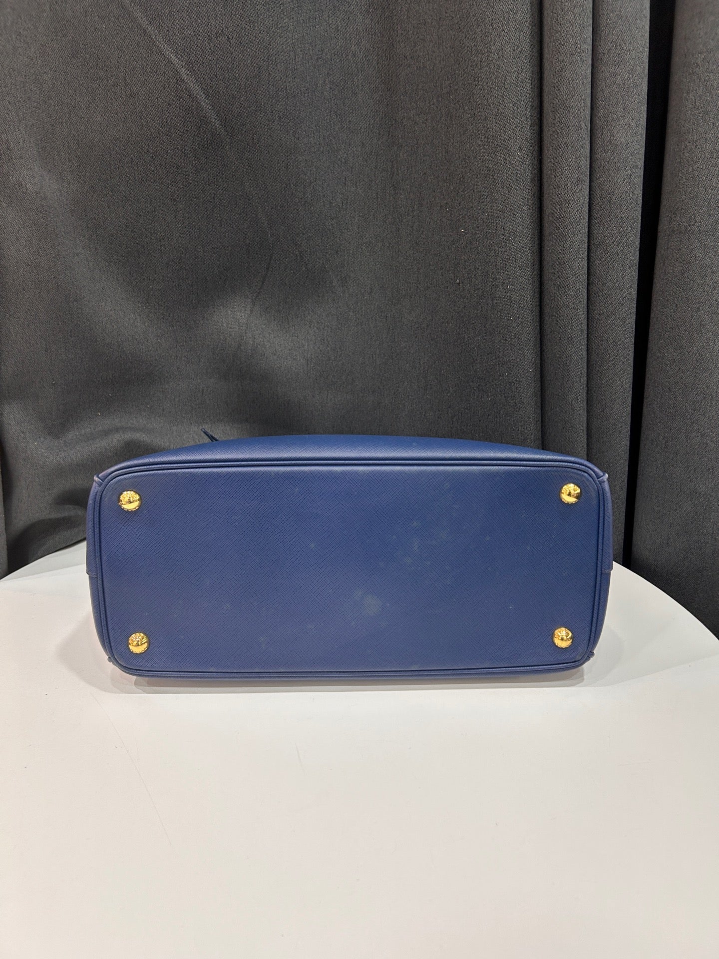Prada - Saffiano - Leather - Blue - (medium)
