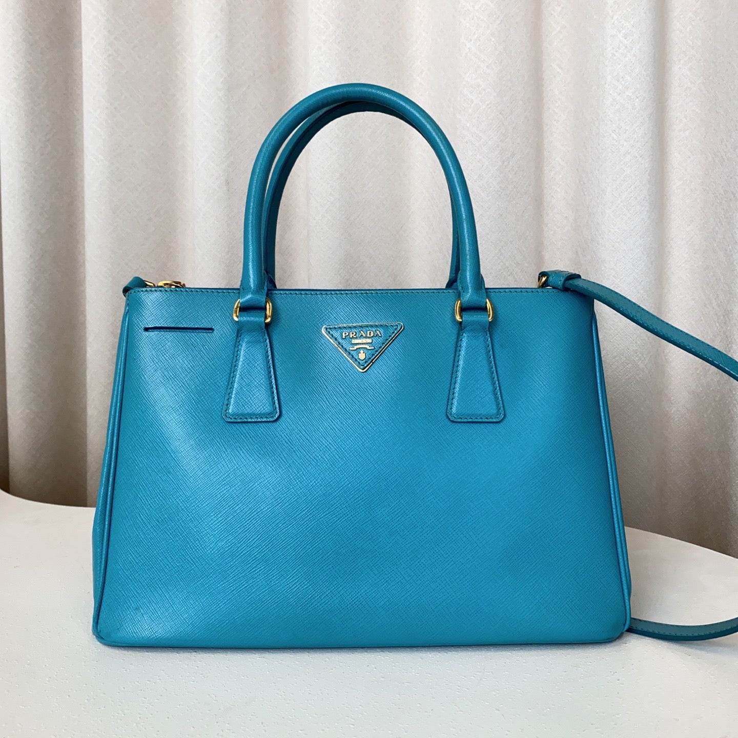 Prada - Saffiano - Leather - Blue - (small)