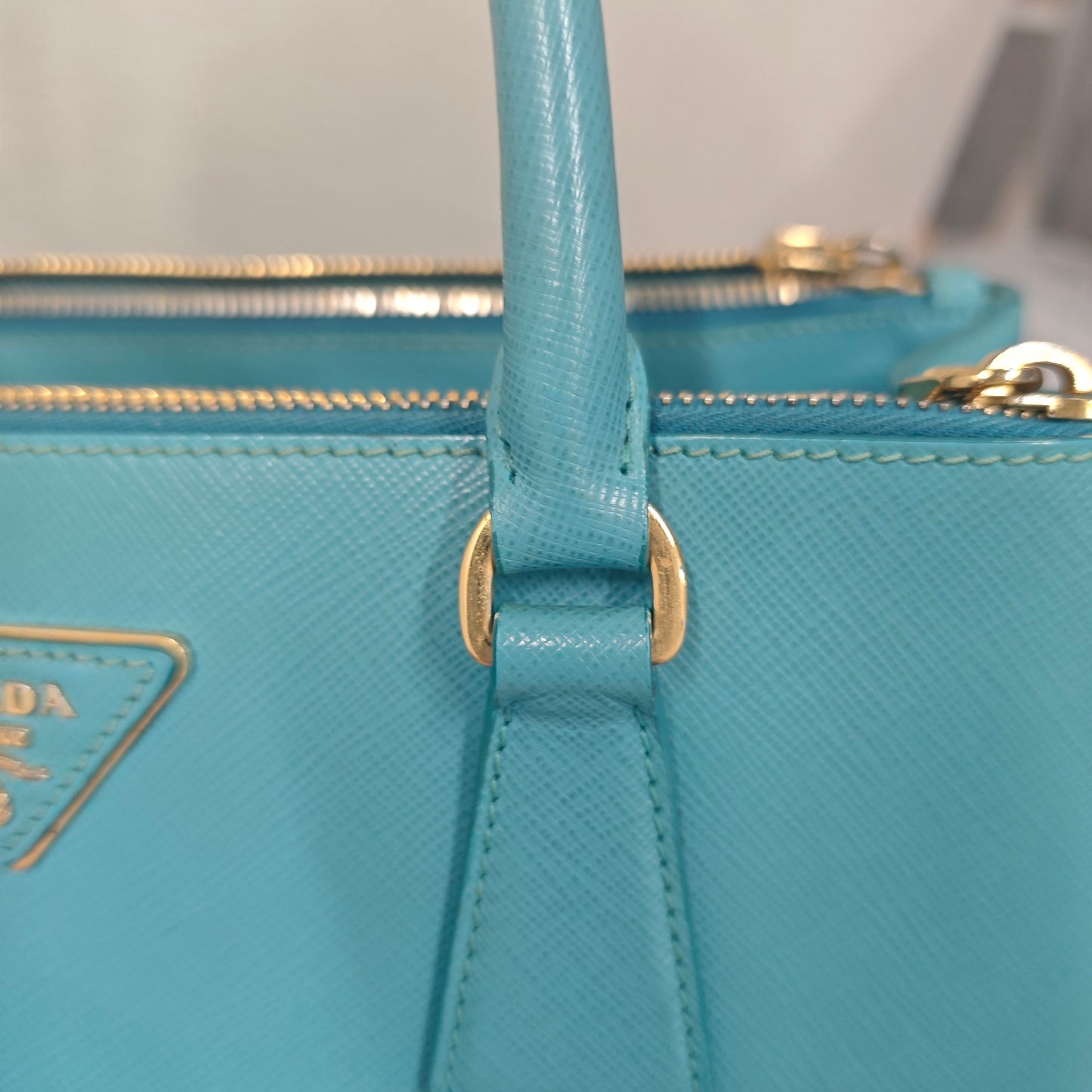 Prada - Saffiano - Leather - Blue - (small)