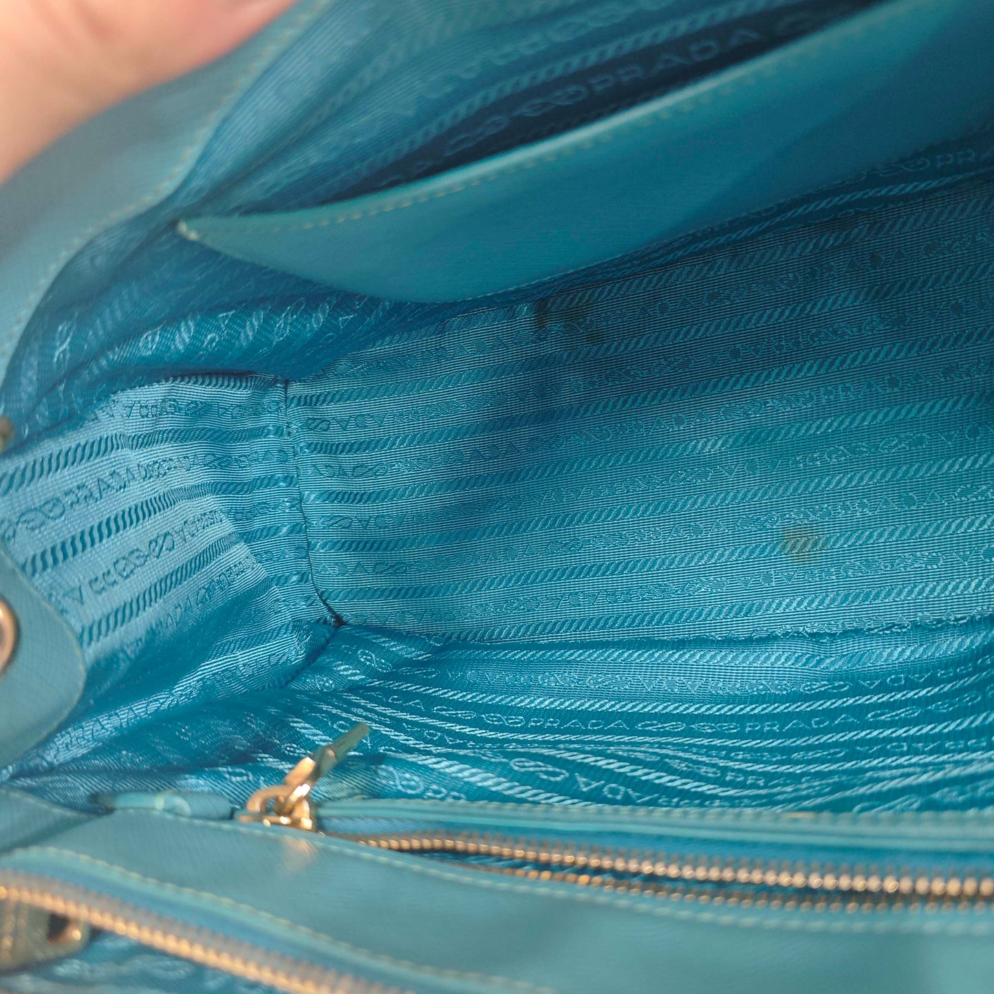 Prada - Saffiano - Leather - Blue - (small)