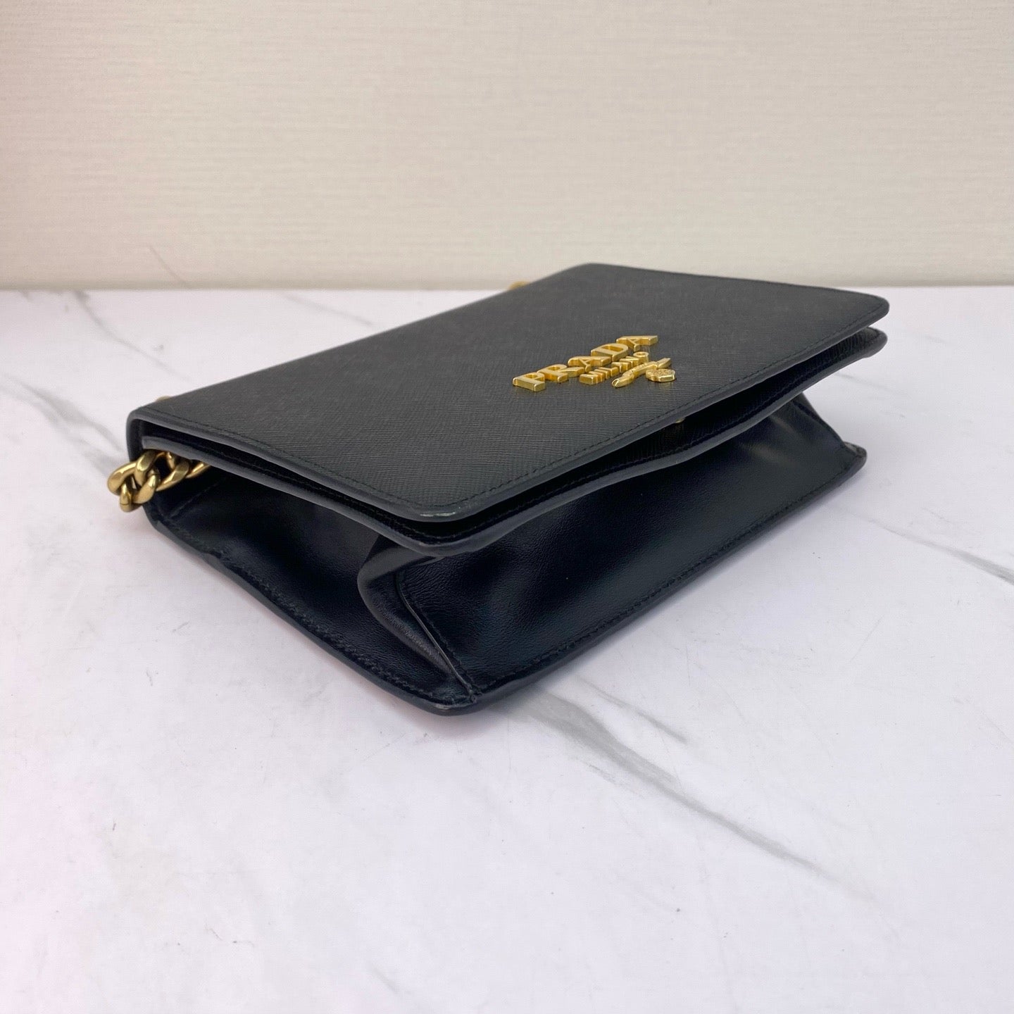 Prada - Saffiano Leather Chain Bag - Leather - Black - (small)