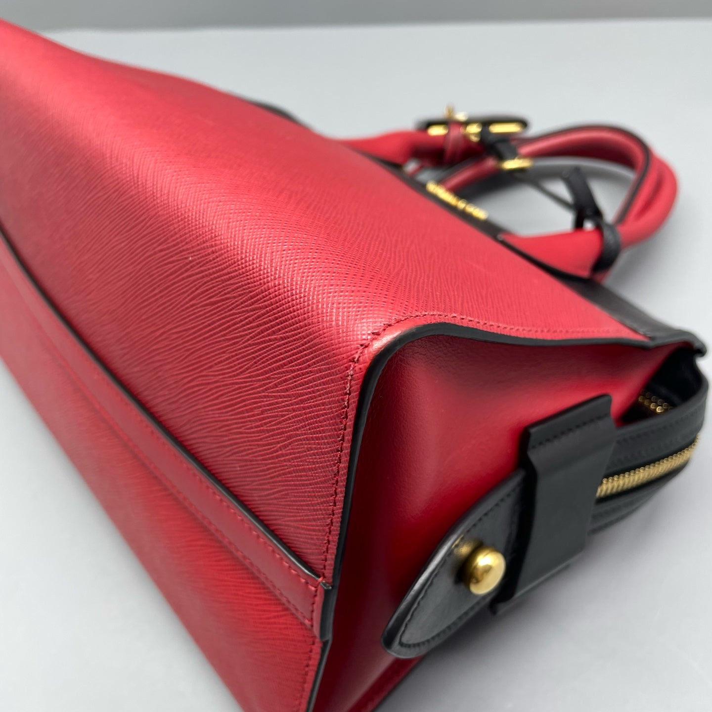 Prada - Saffiano - Leather - Multicolour - (medium)