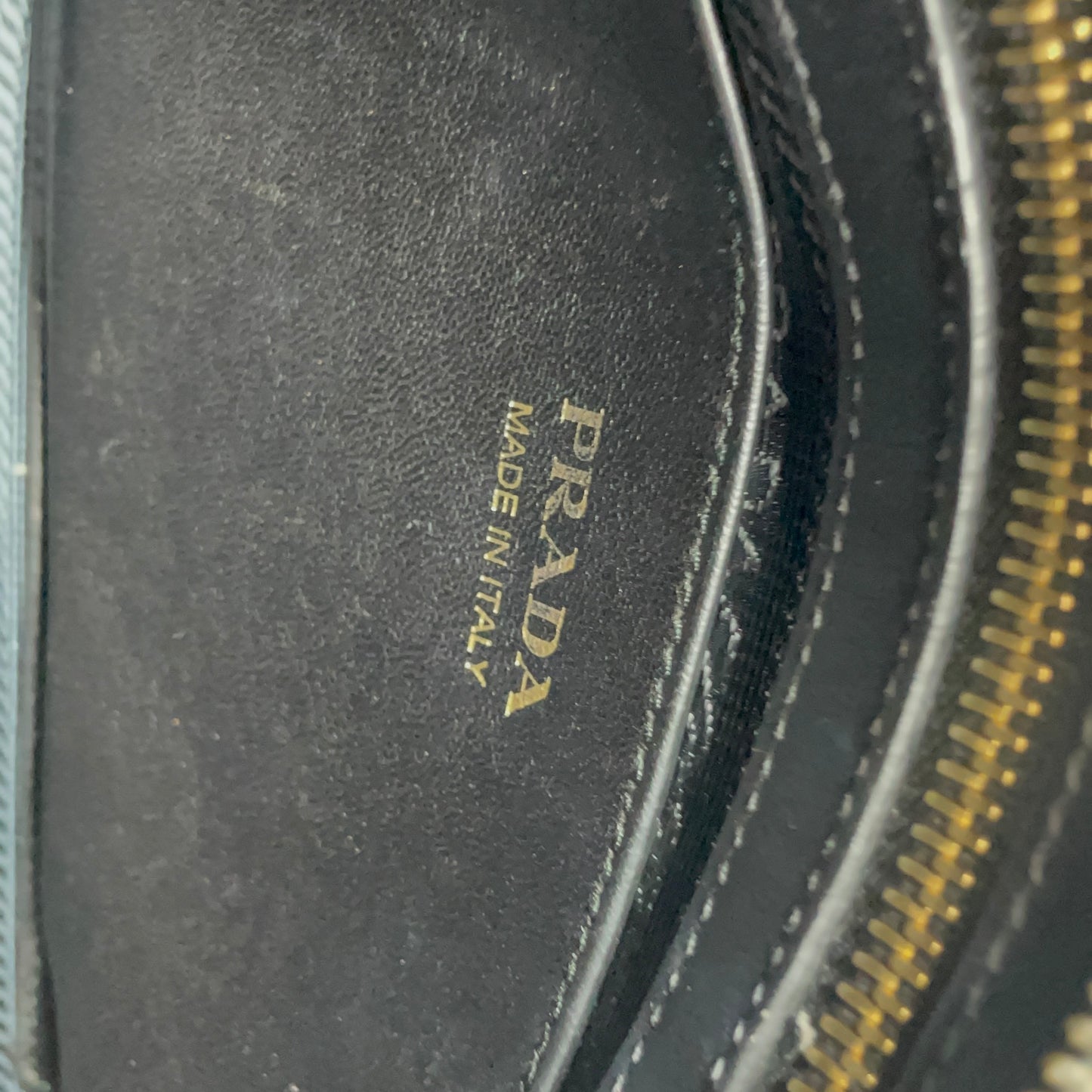 Prada - Saffiano - Leather - Multicolour - (medium)