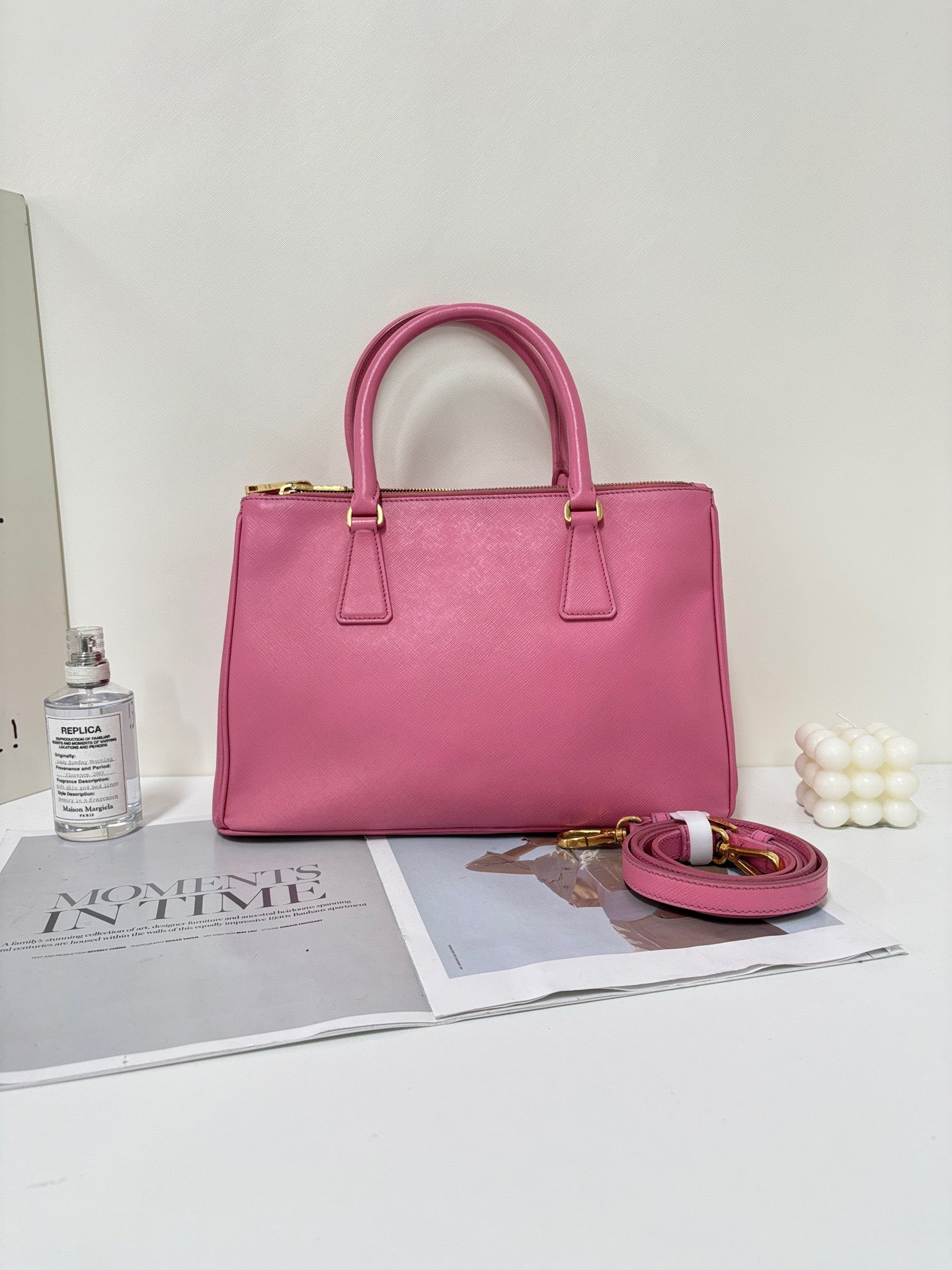 Prada - Saffiano - Leather - Pink - (Medium)