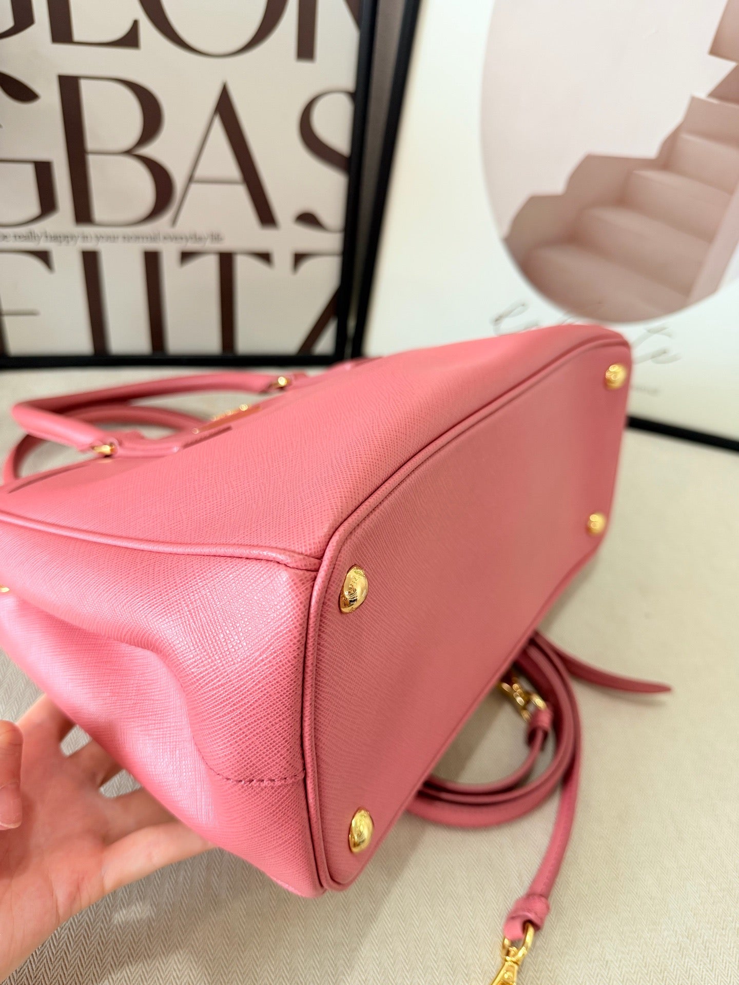 Prada - Saffiano - Leather - Pink - (medium)