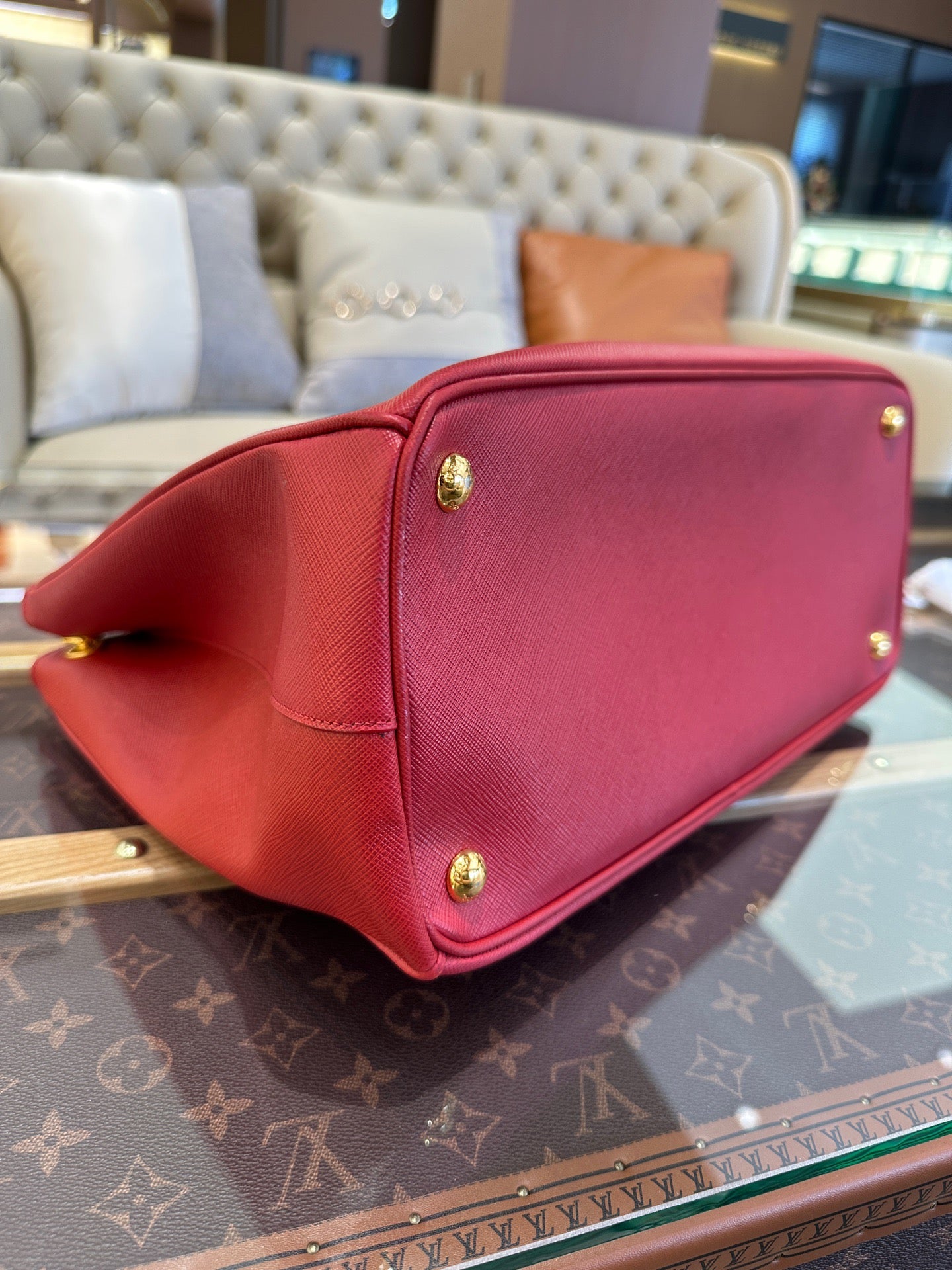 Prada - Saffiano - Leather - Red - (Medium)