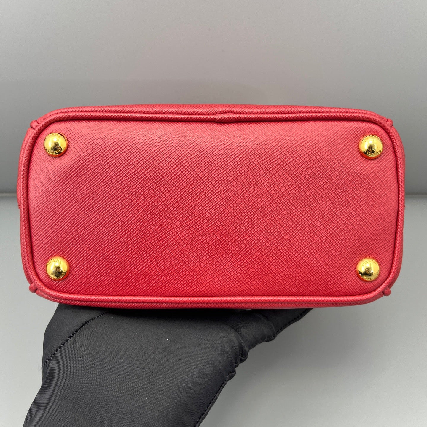 Prada - Saffiano - Leather - Red - (mini)