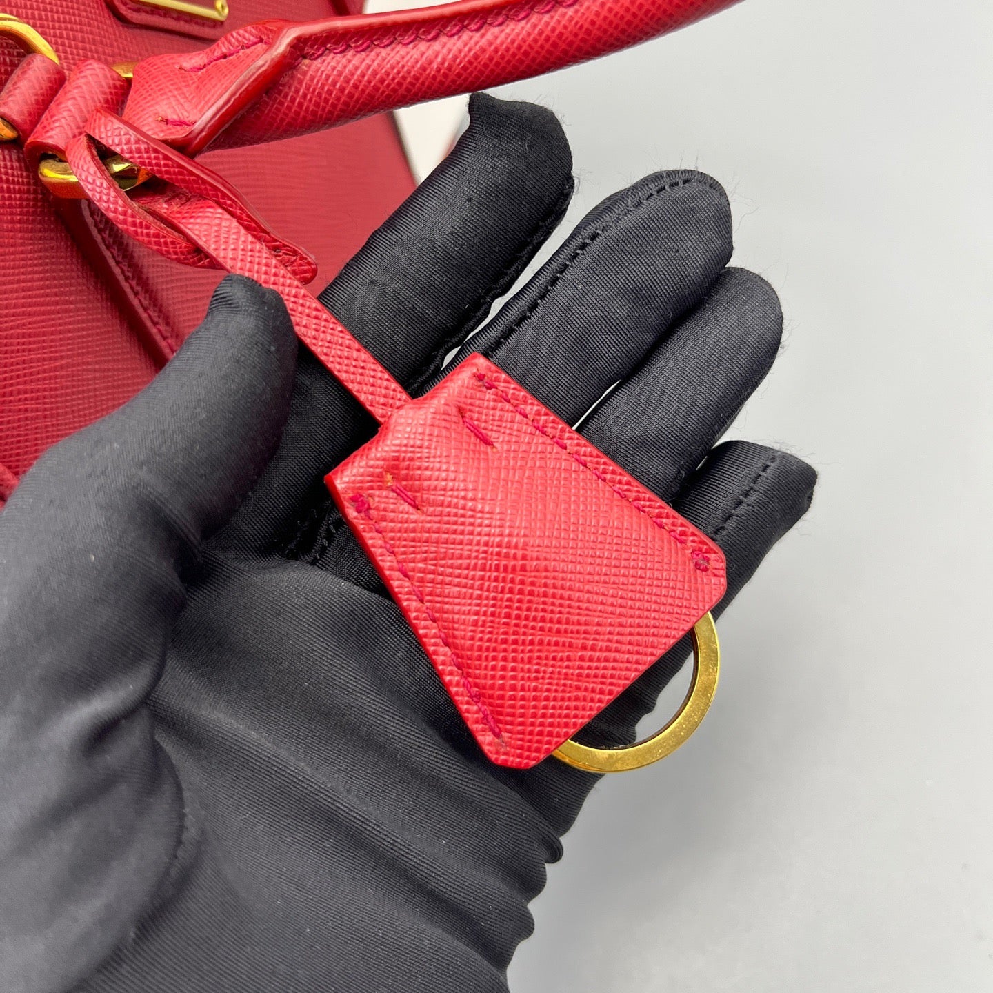 Prada - Saffiano - Leather - Red - (mini)
