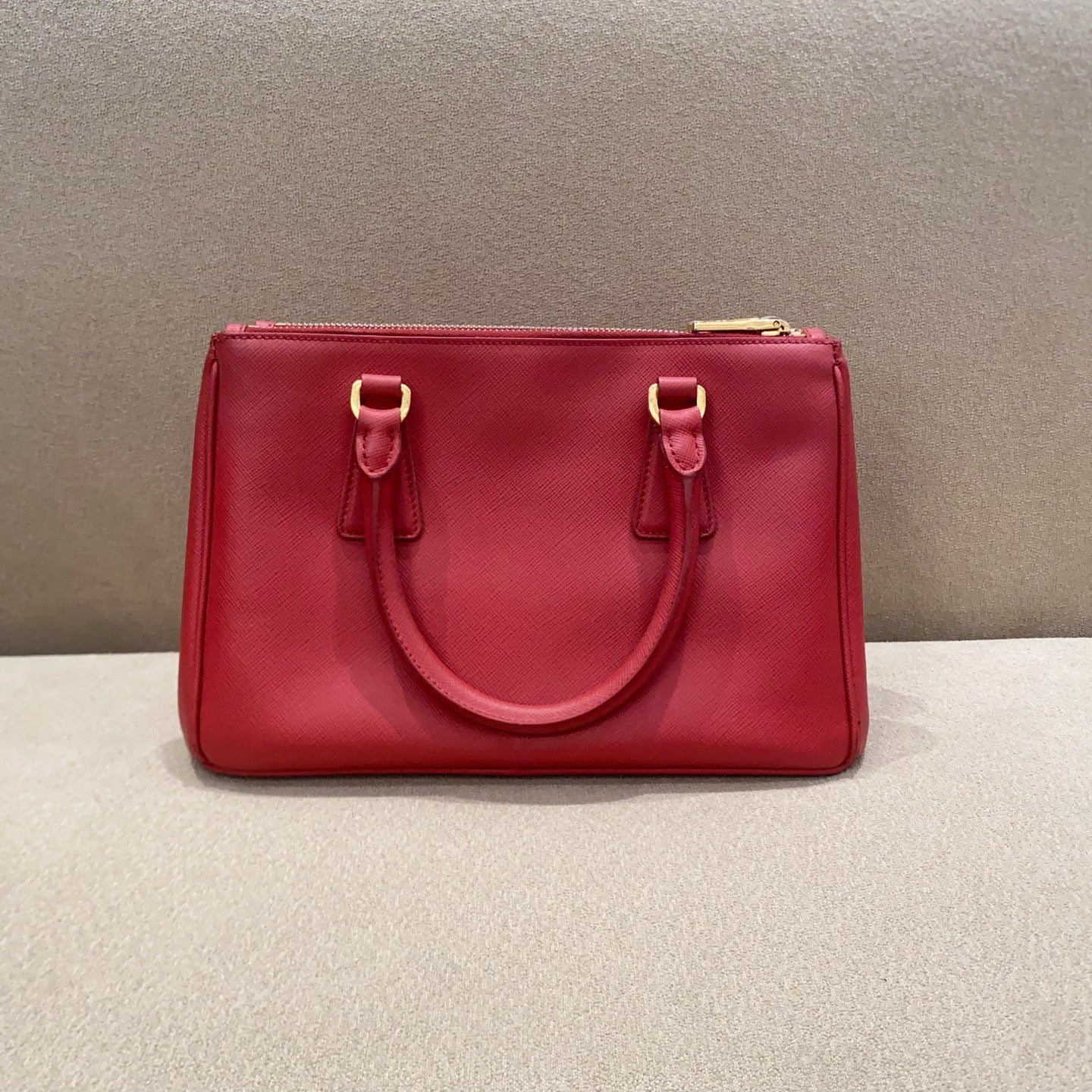 Prada - Saffiano - Leather - Red - (small)