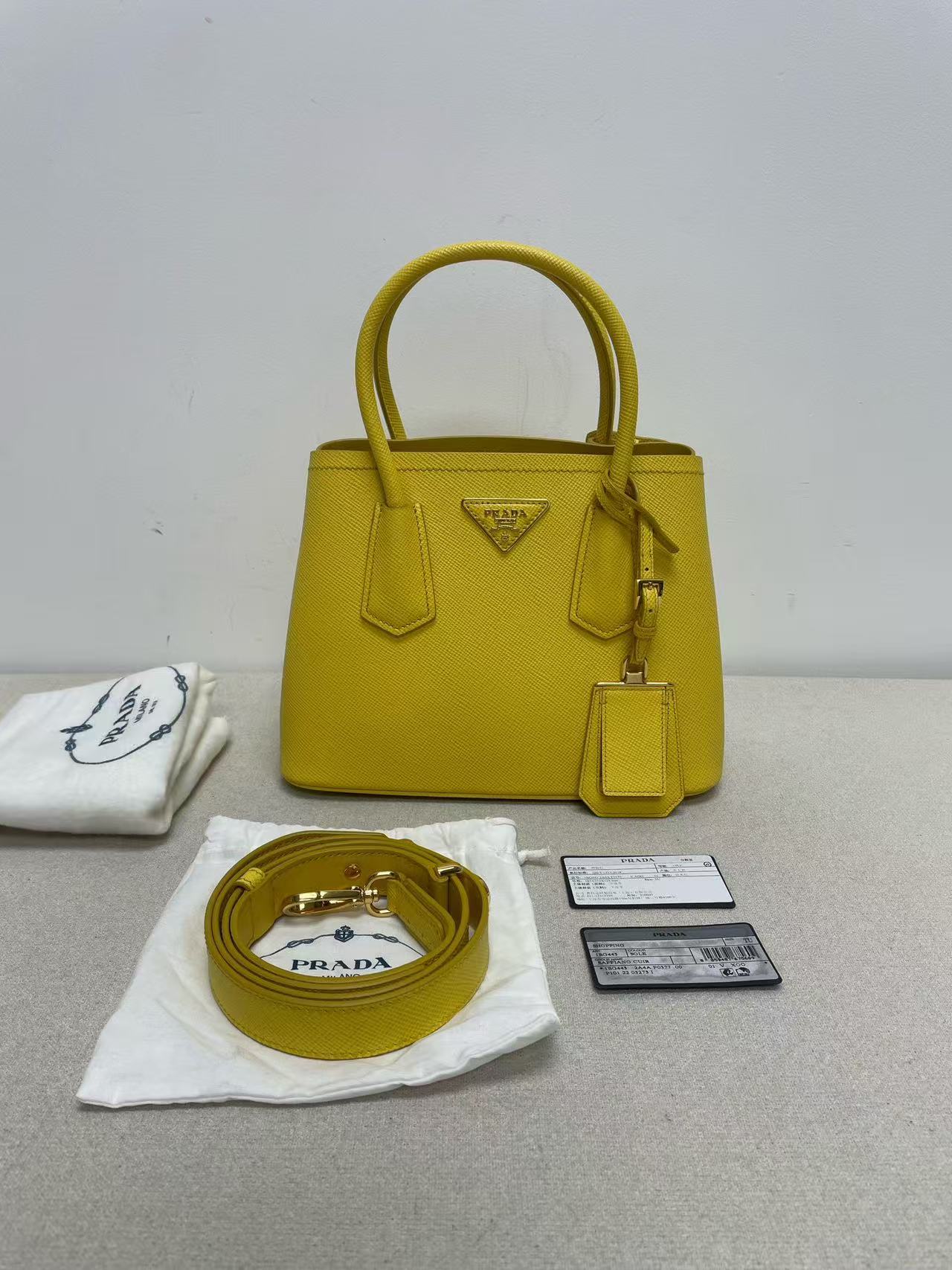 Prada - Saffiano Leather Tote - Saffiano leather - Yellow with Gold-Tone Hardware - (small)