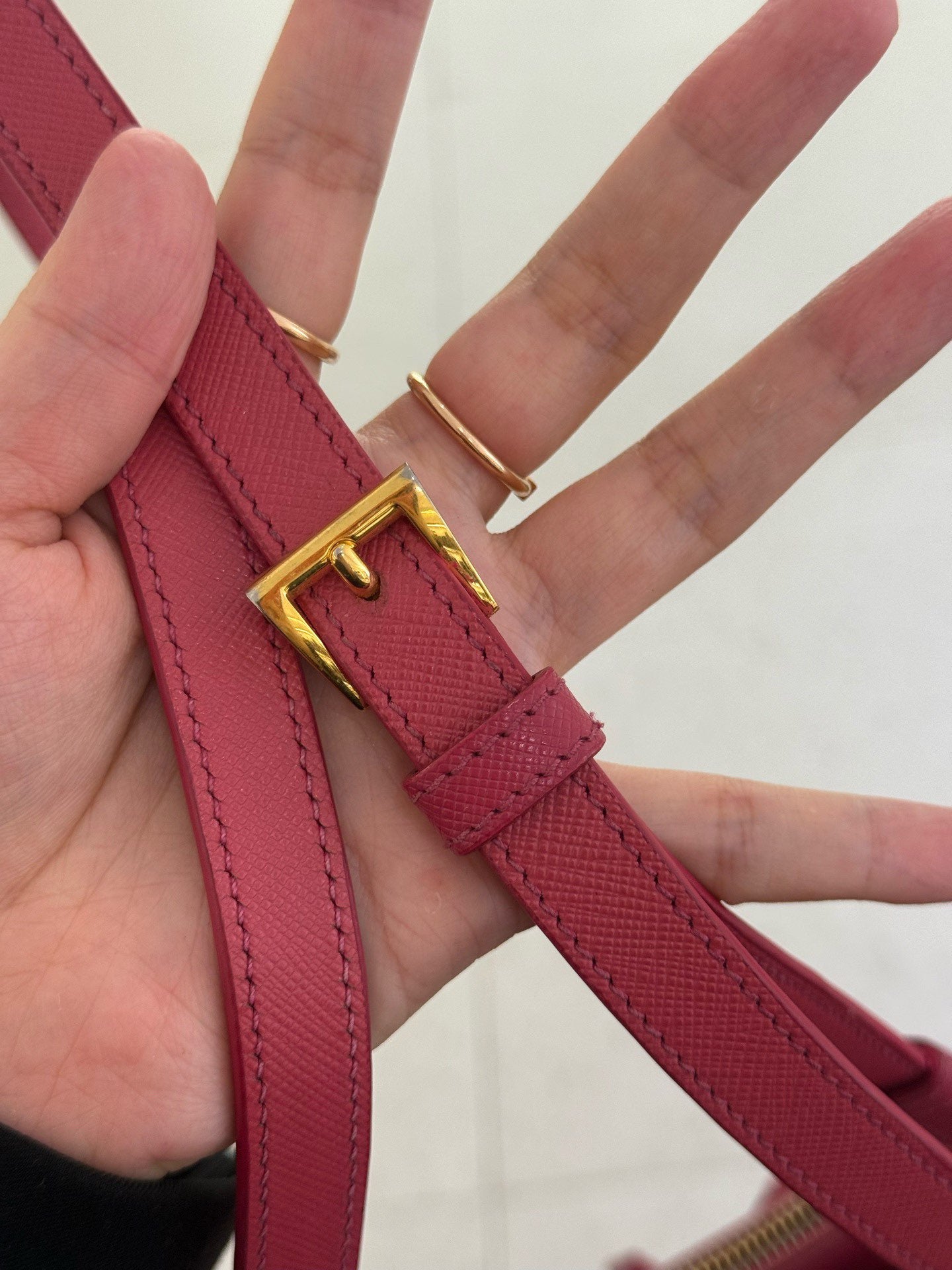 Prada - Saffiano Lux Double Zip Tote - Saffiano leather - Rose Pink with Gold-Tone Hardware - (medium)