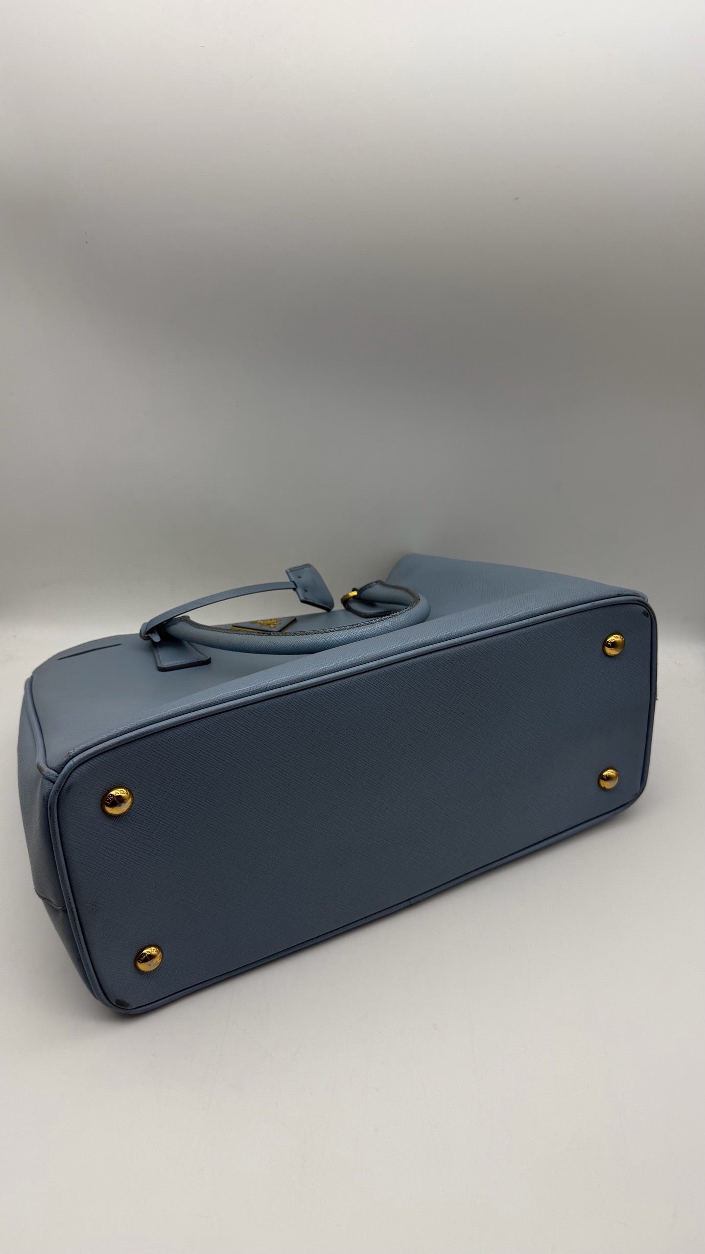 Prada - Saffiano Lux - Leather - Blue - (medium)